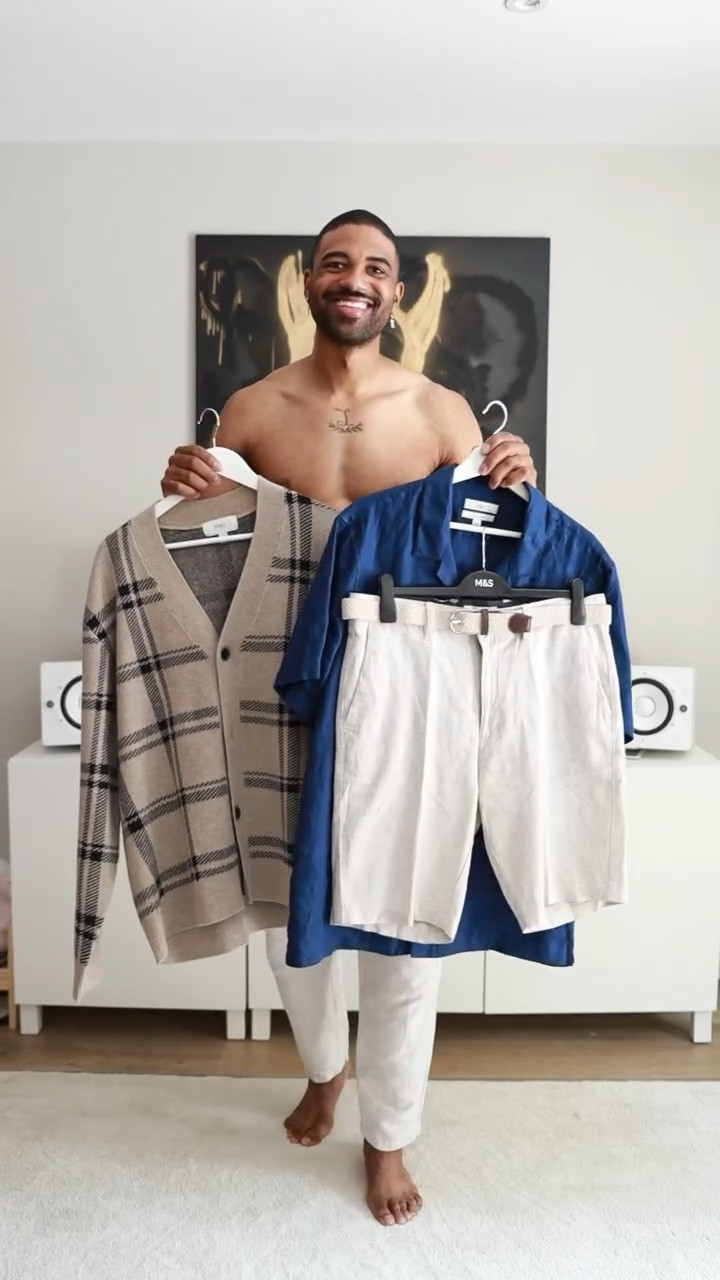 Summer vibes in @marksandspencer staying cool in crisp blues and light neutrals. @marksandspencerstyle 

What do you think of this look? 

Save for later 🖤 

#MyMarks #Ad #getreadywithme #mensfashion #navyshirt #summervibes #summerfashion #marksandspencer #ootdfashion #ootd #menswear #menswithstyle #londonfashionblogger 

OOTD, outfit inspo, UK fashion, summer outfits ideas, streetstyle look, London street style, outfit of the day, summer fashion style inspiration, outfit details,M&S style , grwm, blue shirt