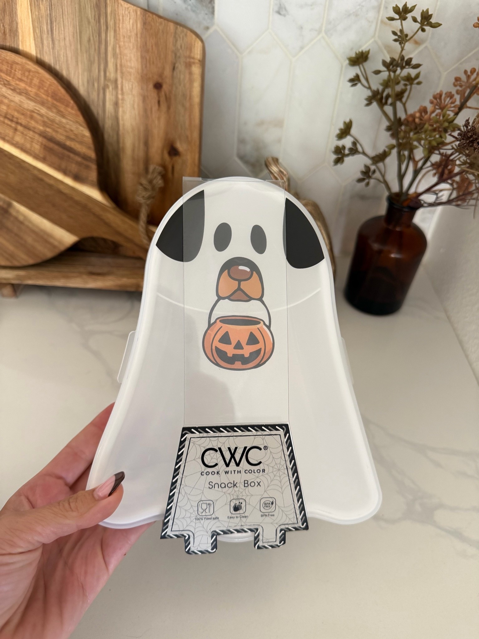 The cutest puppy ghost snackle box!