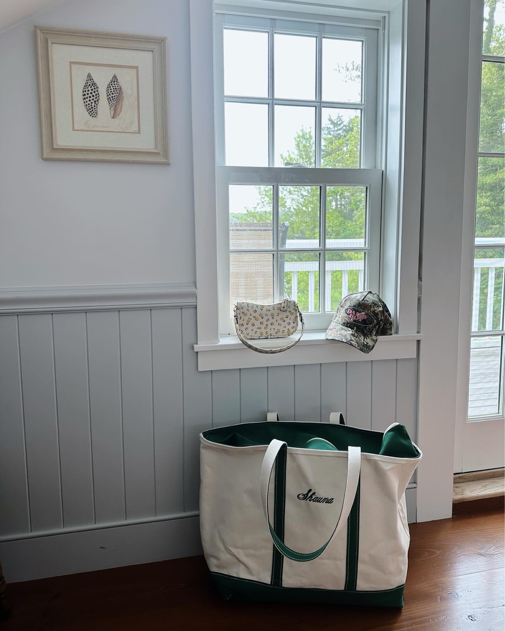 Coastal Girl Summer Essentials