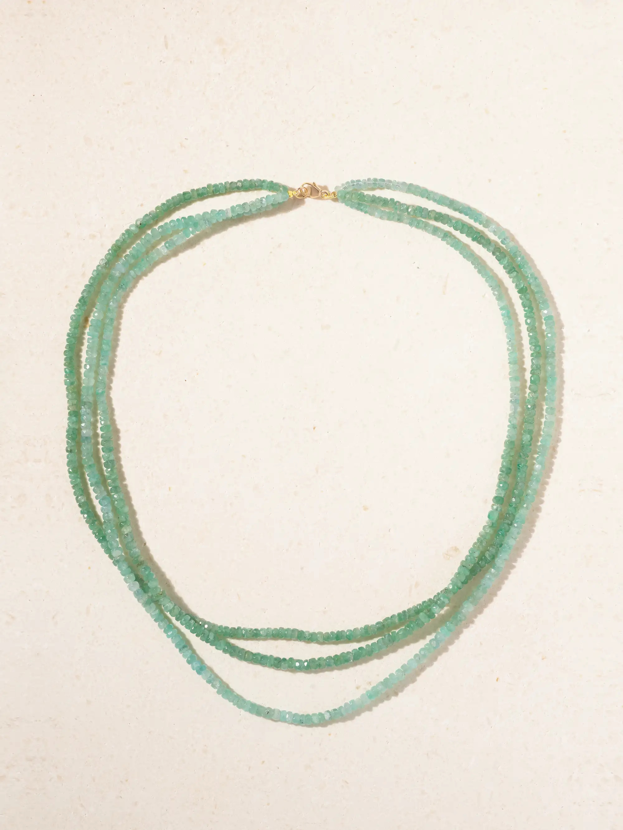 Kette mit Smaragden und Details aus Gold | NET-A-PORTER (UK & EU)