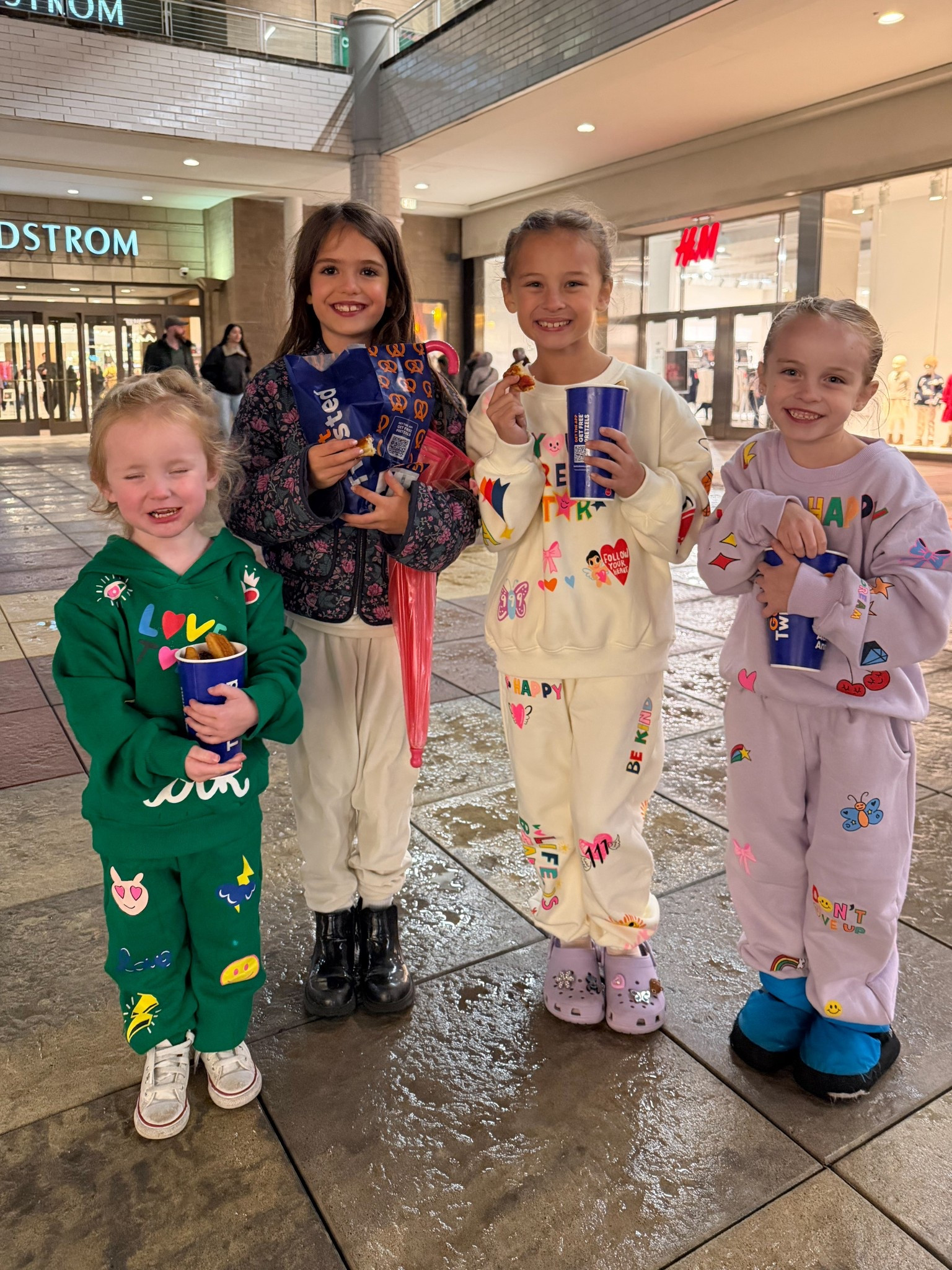 The cutest (and comfiest) kids set for travel, errands, or lounging! ♥️

#LTKGiftGuide #LTKFamily #LTKKids