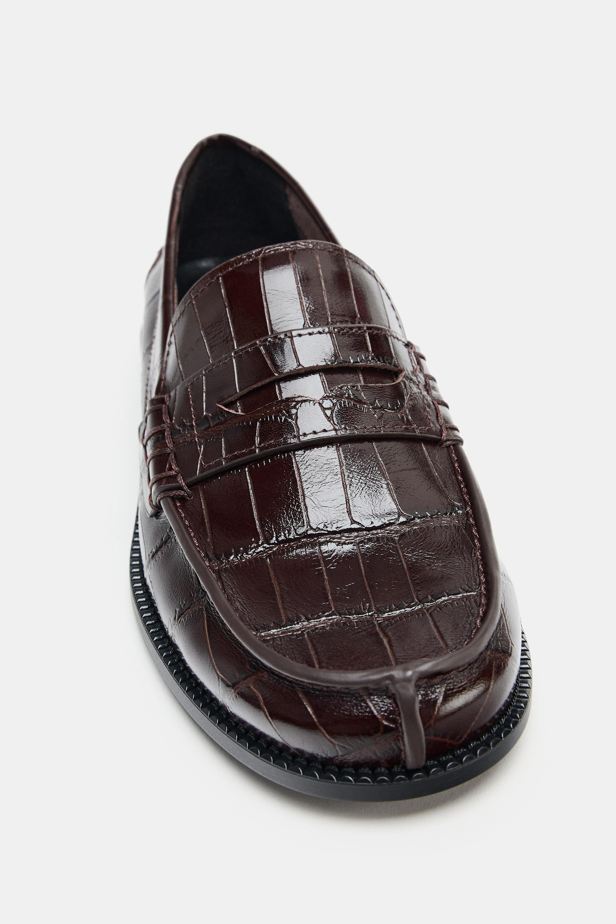 EMBOSSED LEATHER LOAFERS | Zara US