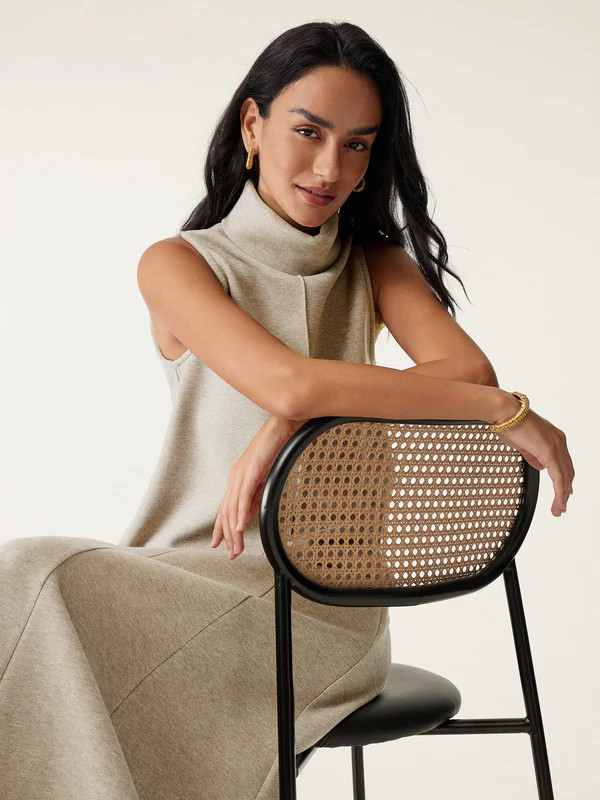 Turtle Neck Split Hem Top | OGLmove