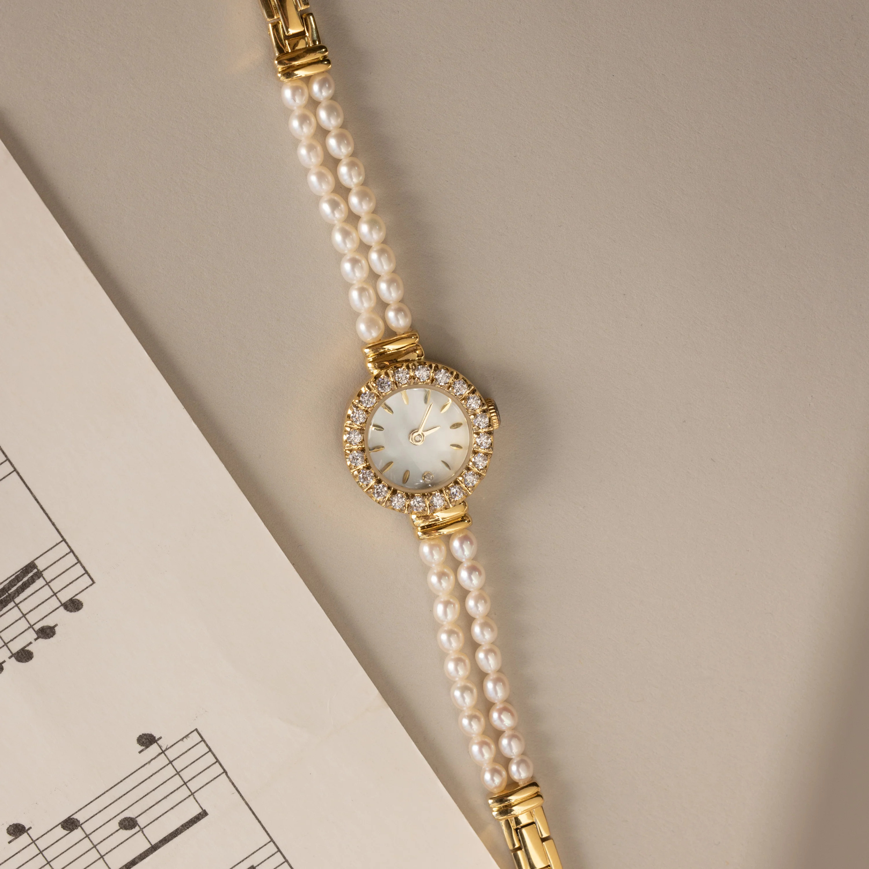 Beaded Pearl Link Timepiece Watch | Gifts for Mom | Caitlyn Minimalist | Caitlyn Minimalist