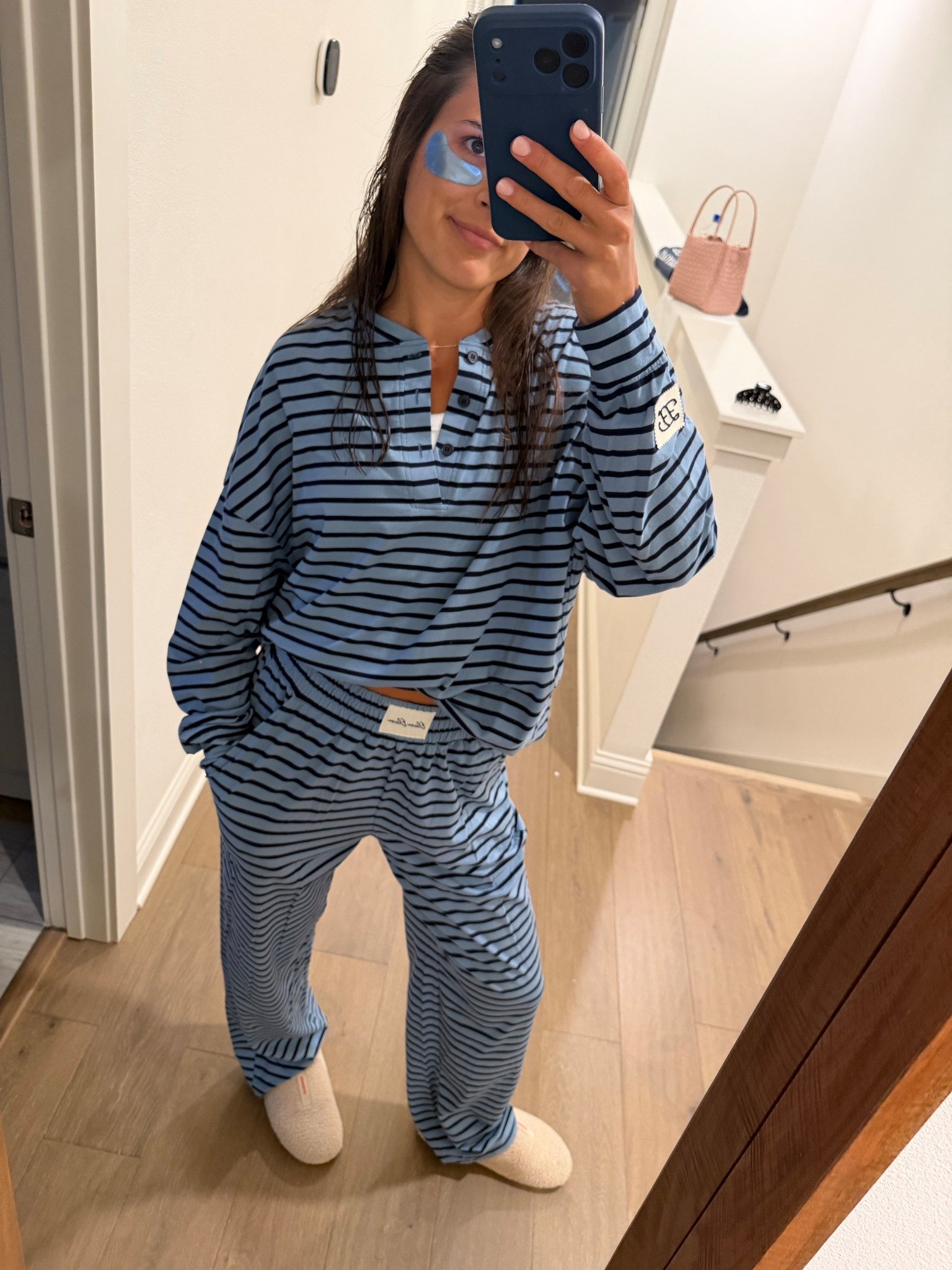 eleven eleven matching set 






matching set 






airport outfit, travel outfit, comfy wfh fit, striped pants, white tank 



#LTKSeasonal #LTKootd #LTKTravel