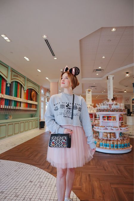 Casual tulle park outfit 🌸 #disneystyle #magickingdom #vacationfit 

#LTKtravel