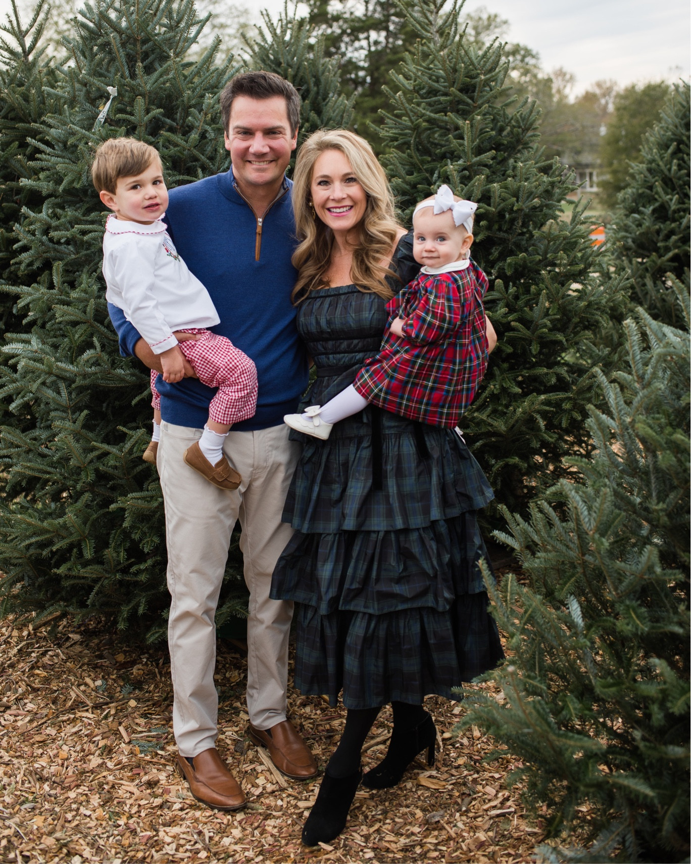 Holiday looks perfect for Christmas parties and cards!❤️🌲

#LTKSeasonal #LTKHoliday #LTKstyletip