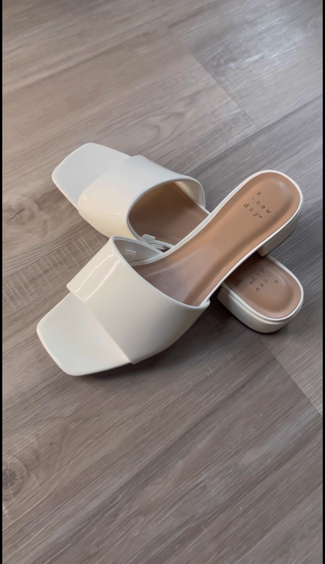 Target mule heels

sandals  spring outfits  spring shoes  faux leather heels  white heels  vacation outfit  resort wear 

#LTKstyletip #LTKshoecrush #LTKSeasonal