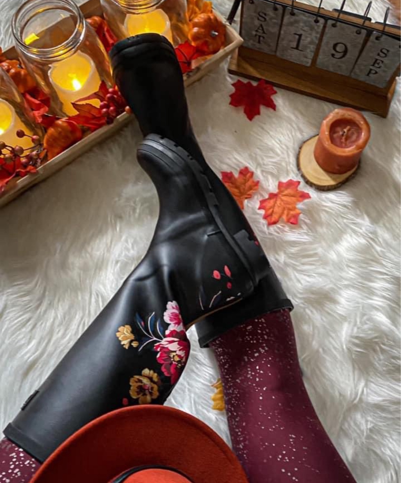 It’s been raining all weekend here on and off! Welcome to fall! Now we all need those pretty rubber boots! Check out all the ones I found for you! 

#LTKSeasonal #LTKStyleTip