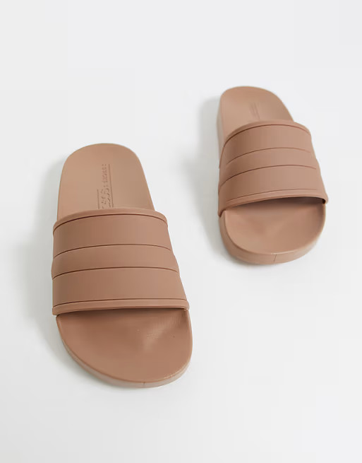 ASOS DESIGN Freya pool slider in beige | ASOS (Global)