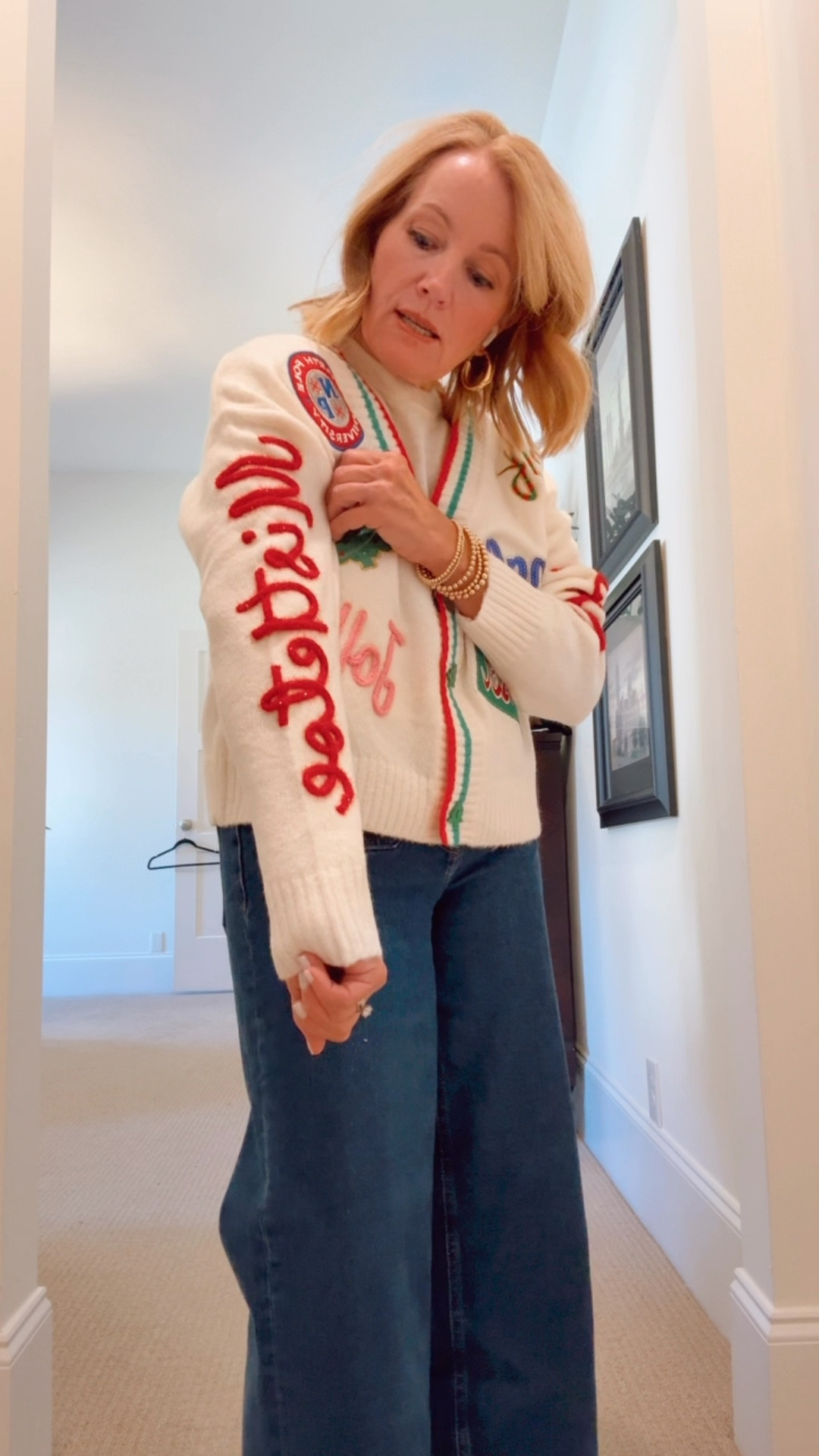 Cozy, cute, and totally Christmas-ready 🎄✨ This @Target cardigan is my new holiday go-to! 

#LTKSeasonal #LTKHoliday #LTKOver40