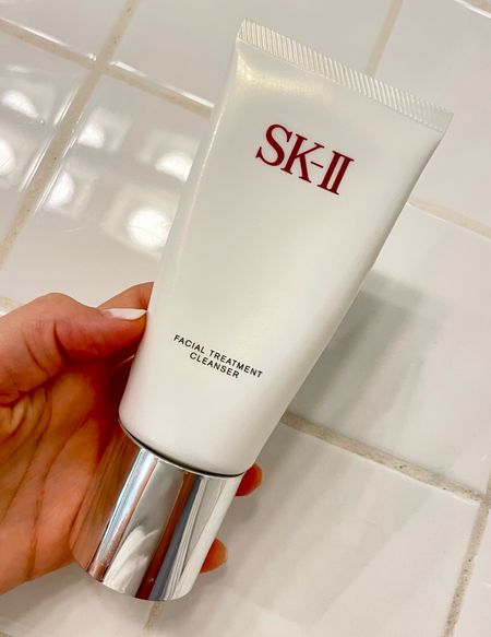 Currently my favorite face wash. Gentle, cooling and hydrating. SKII can do no wrong for me. 🙌🏻

#LTKunder100 #LTKbeauty