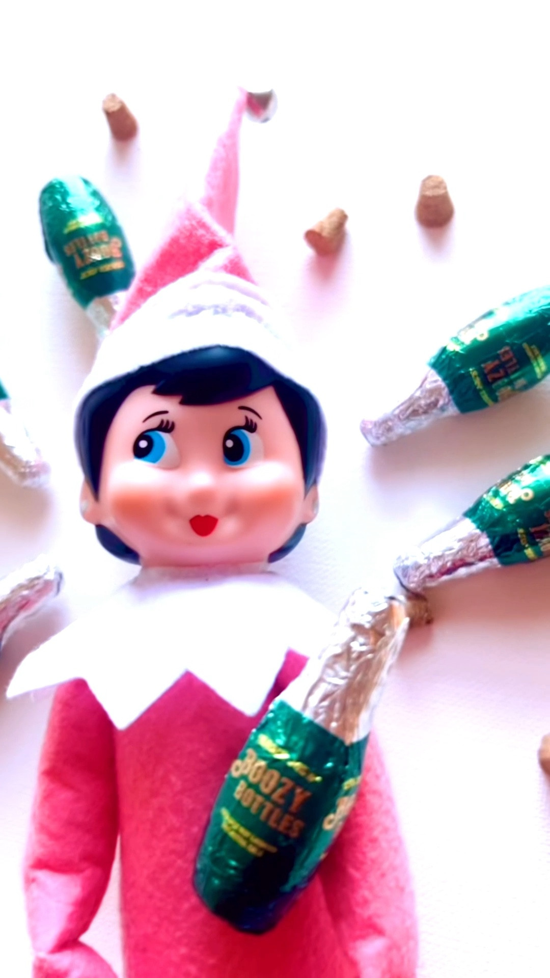 Cheers to Elf Season! 🥂🍾🎄

… don’t let Elf Season drive you to drink! We’ve got your back!:
💖 Elf Adventure Sets for those that want a one-and-done efficient time-saver (order at www.thesunnylala.com)
💖 just out: Holiday Heroes - perfectly packaged and priced for gifting or for you, sets of mix-and-match mini accessories (on introduction sale until Friday! order at www.thesunnylala.com)
💖 posts / reels at @thesunnyelf and the ‘Elf SZN Assists’ collection at LTK for hints, tips, tricks and links to mini accessories at major retailers!

Linking some cheers-style ornaments and mini bottles here, candies (with liqueur) are currently available at Trader Joe’s!

Let’s gooooo! 🎄✨

* this account and this reel have no affiliation with the original red elf brand