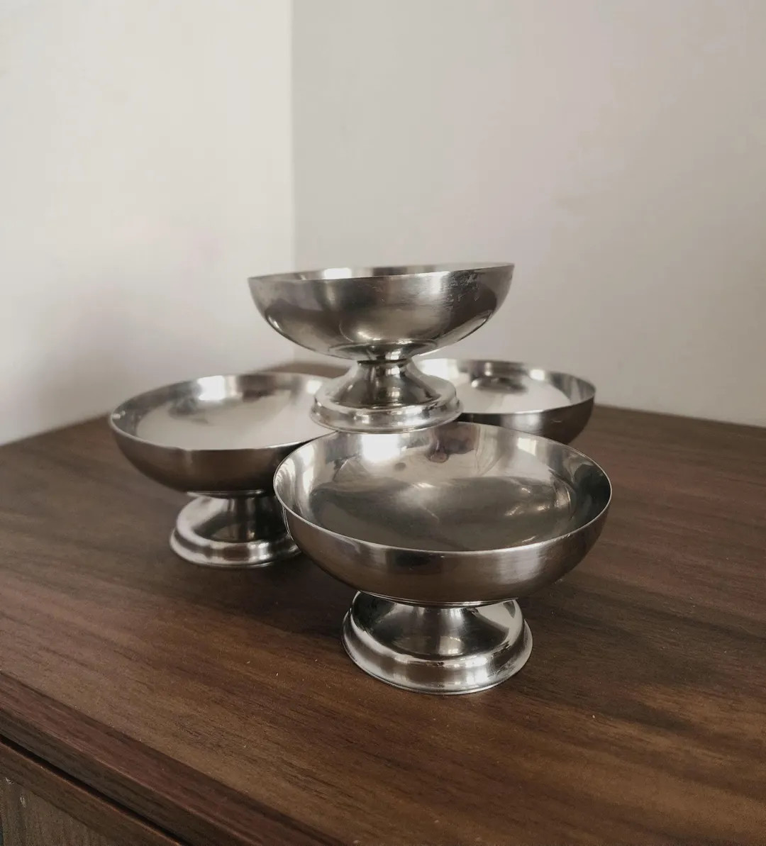 Vintage stainless icecream coup Set of 4 Retro Cocktail Coupes Champagne Glasses Barware Mid Cent... | Etsy (US)