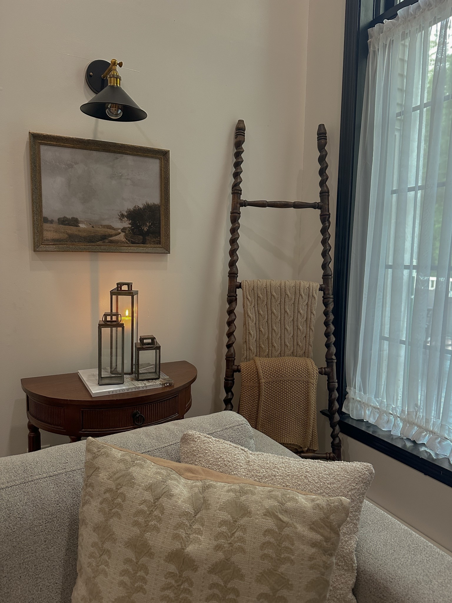 New blanket ladder from magnolia absolutely stunning! 😍 #LTKStyleTip

#LTKSeasonal #LTKHome