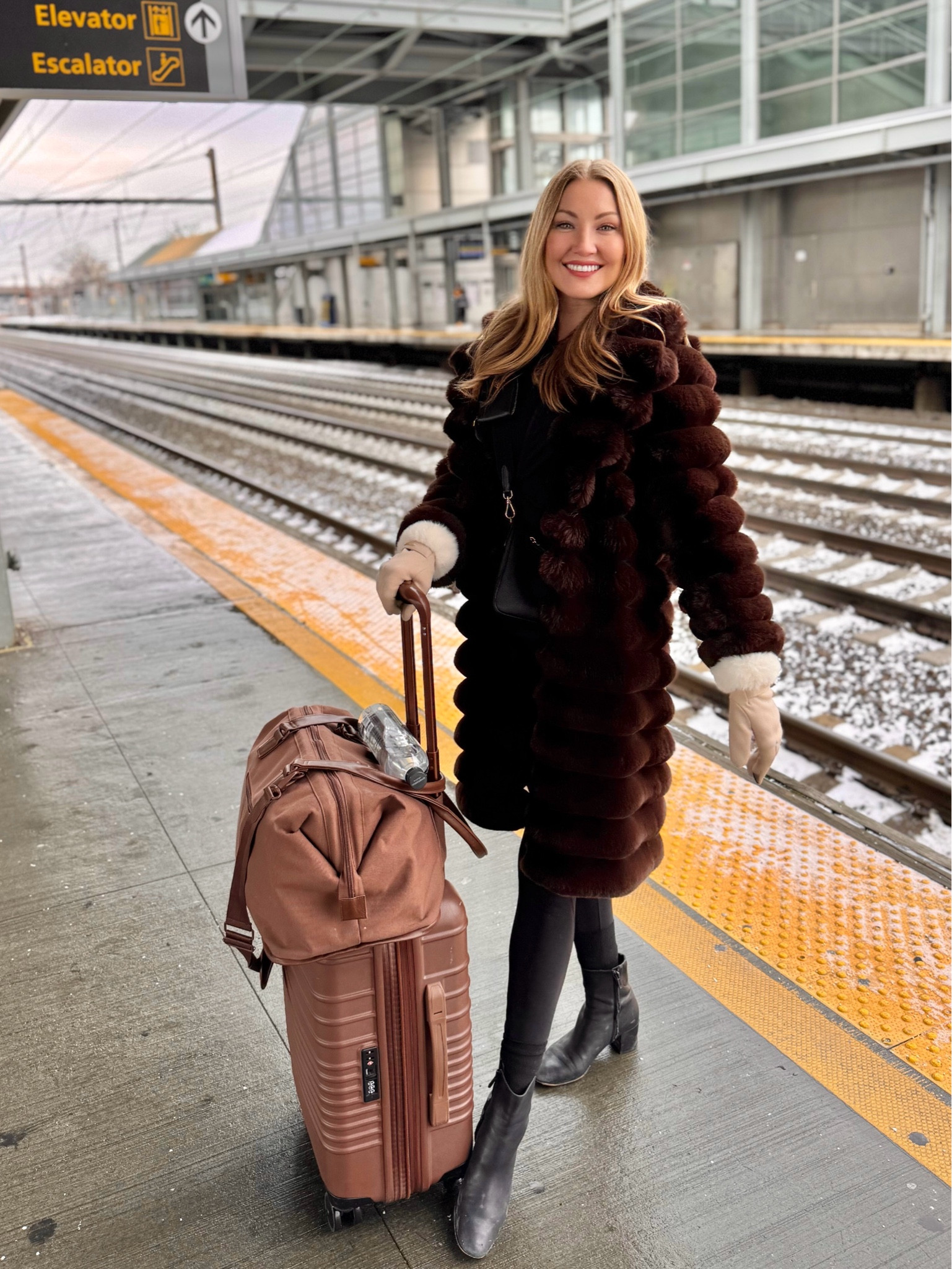 Beis sale alert! Up to 40% off on the Beis bags. Including my maple color 🤎 the carry on size is a wait list situation but the medium bag is in the sale !

#LTKSaleAlert #LTKSeasonal #LTKTravel