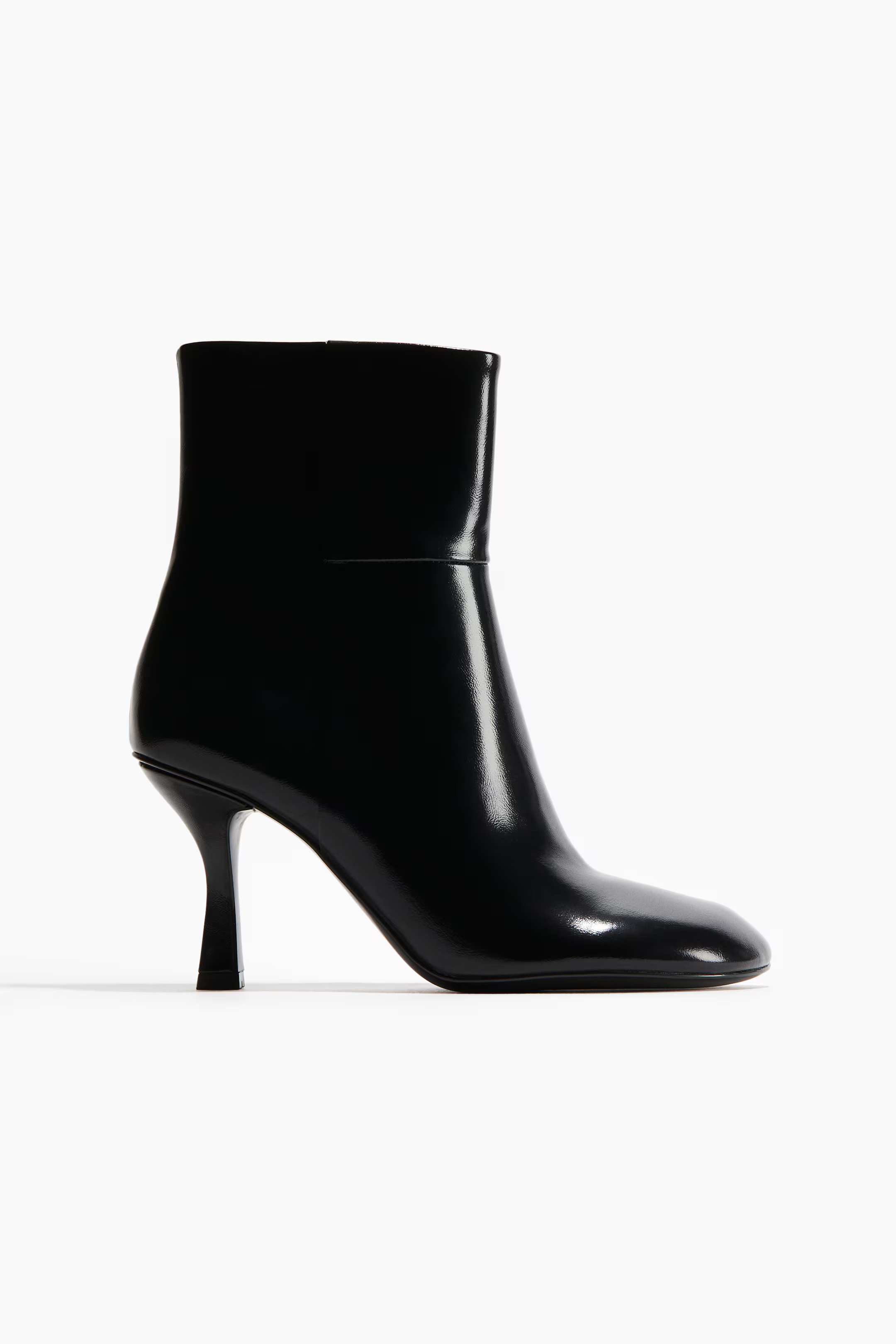 Hohe Stiefeletten | H&M (DE, AT, CH, NL, FI)