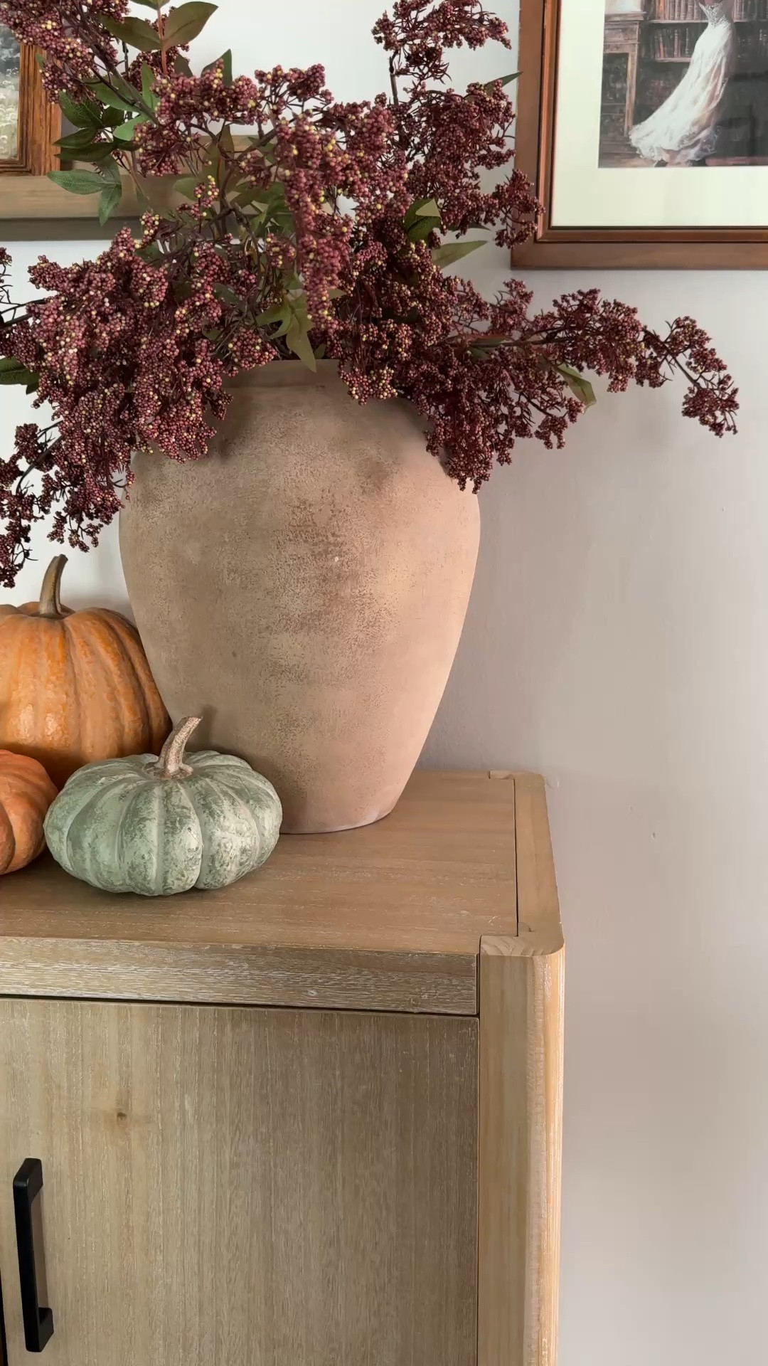 Sideboard table details

#LTKcanada #LTKfall #LTKsale
