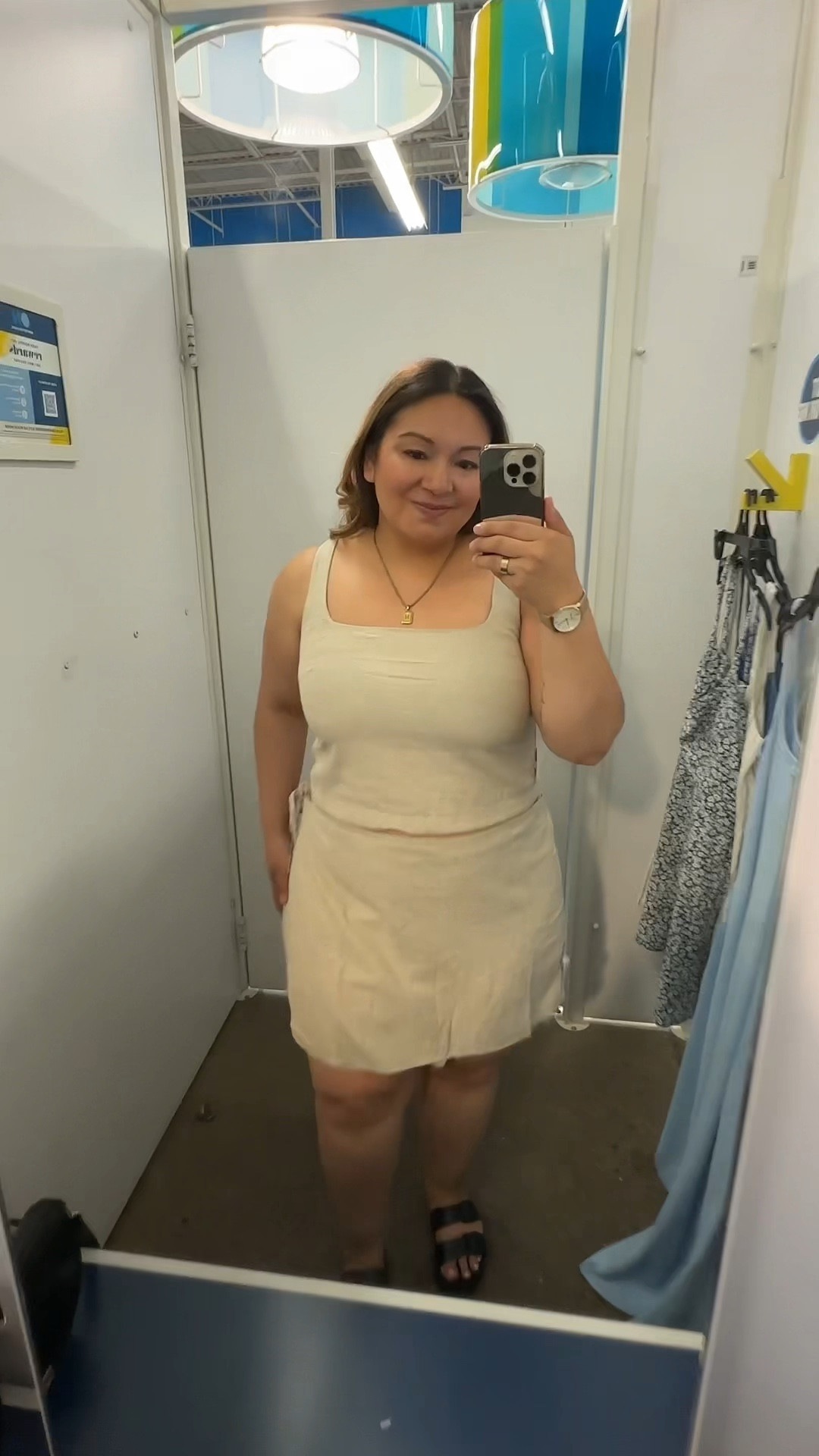 Top Sz L
Shirt Sz XXL 

#LTKMidsize #LTKPlusSize