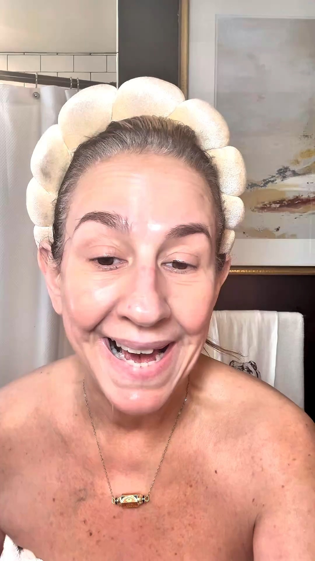 Napping and acne 

#LTKOver40 #LTKselfcare #LTKBeauty