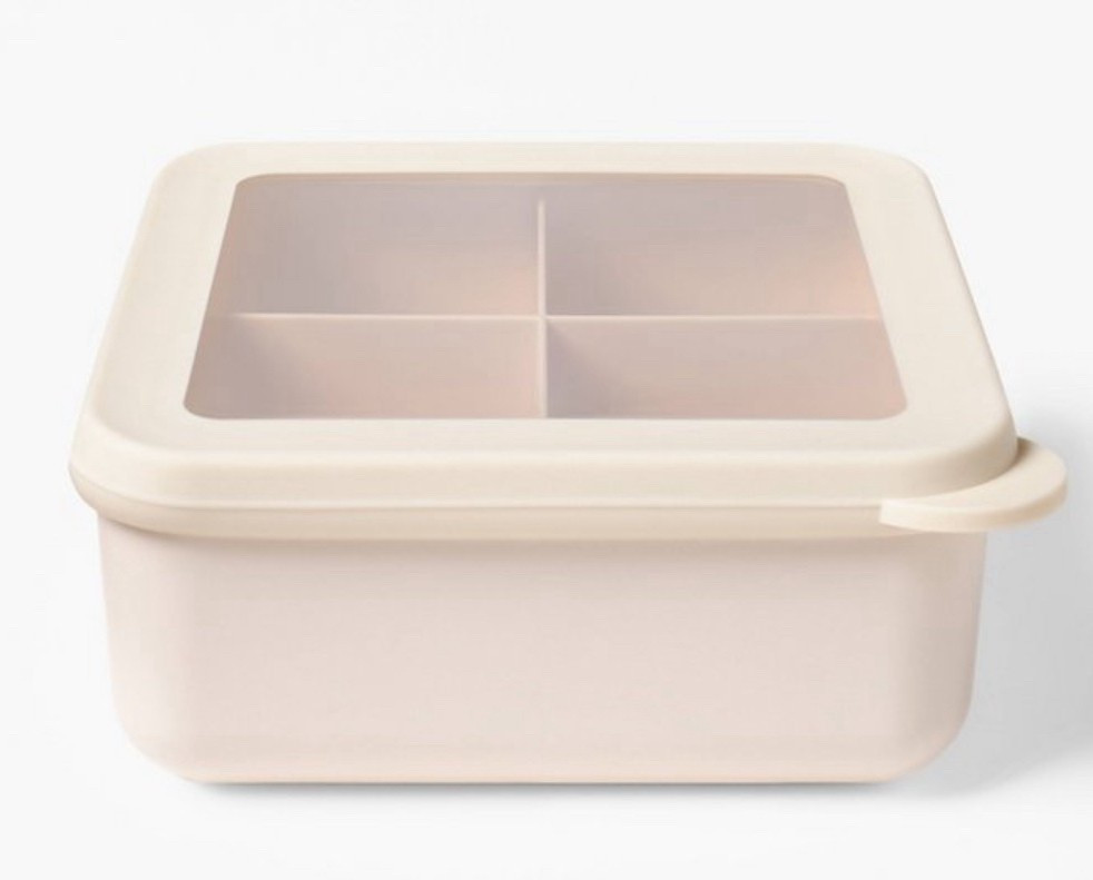 We use these containers every single day! Great for meal prepping, microwave and dishwasher safe. We’ve had them for about six months and they’re still holding up great. And they’re super affordable!!

#LTKFindsUnder50