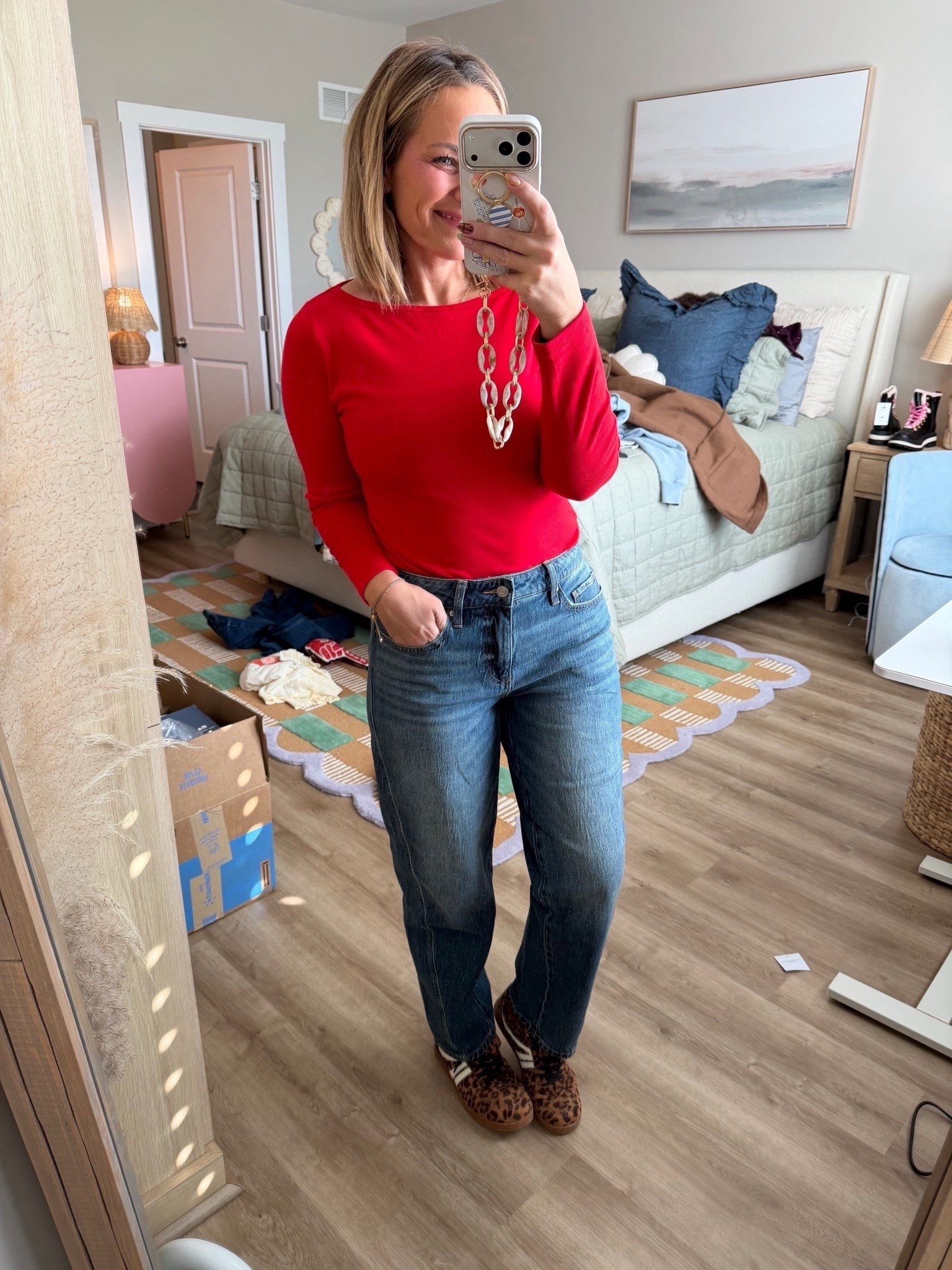 holiday ootd, holiday fashion, women’s denim, trendy outfit, women’s fashion, holiday casual outfit 

#LTKootd #LTKPetite #LTKHoliday