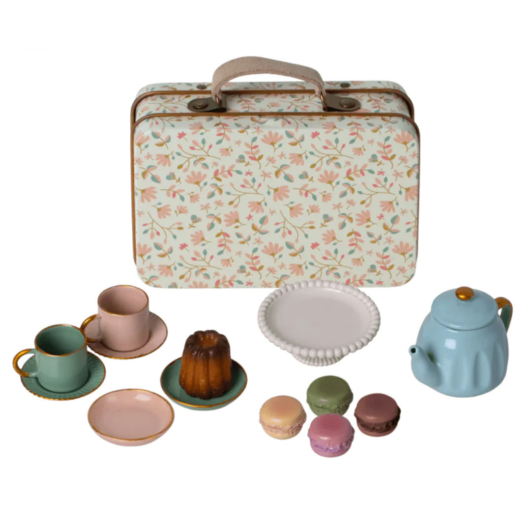 mouse afternoon treat in merle | Ellifox