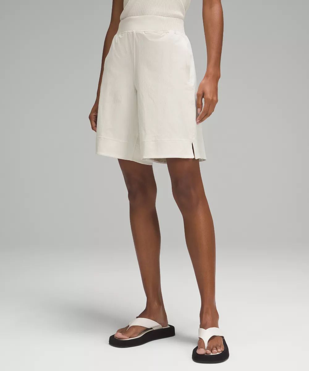 Stretch Woven Mid-Rise Bermuda Short 9" | lululemon (AU)