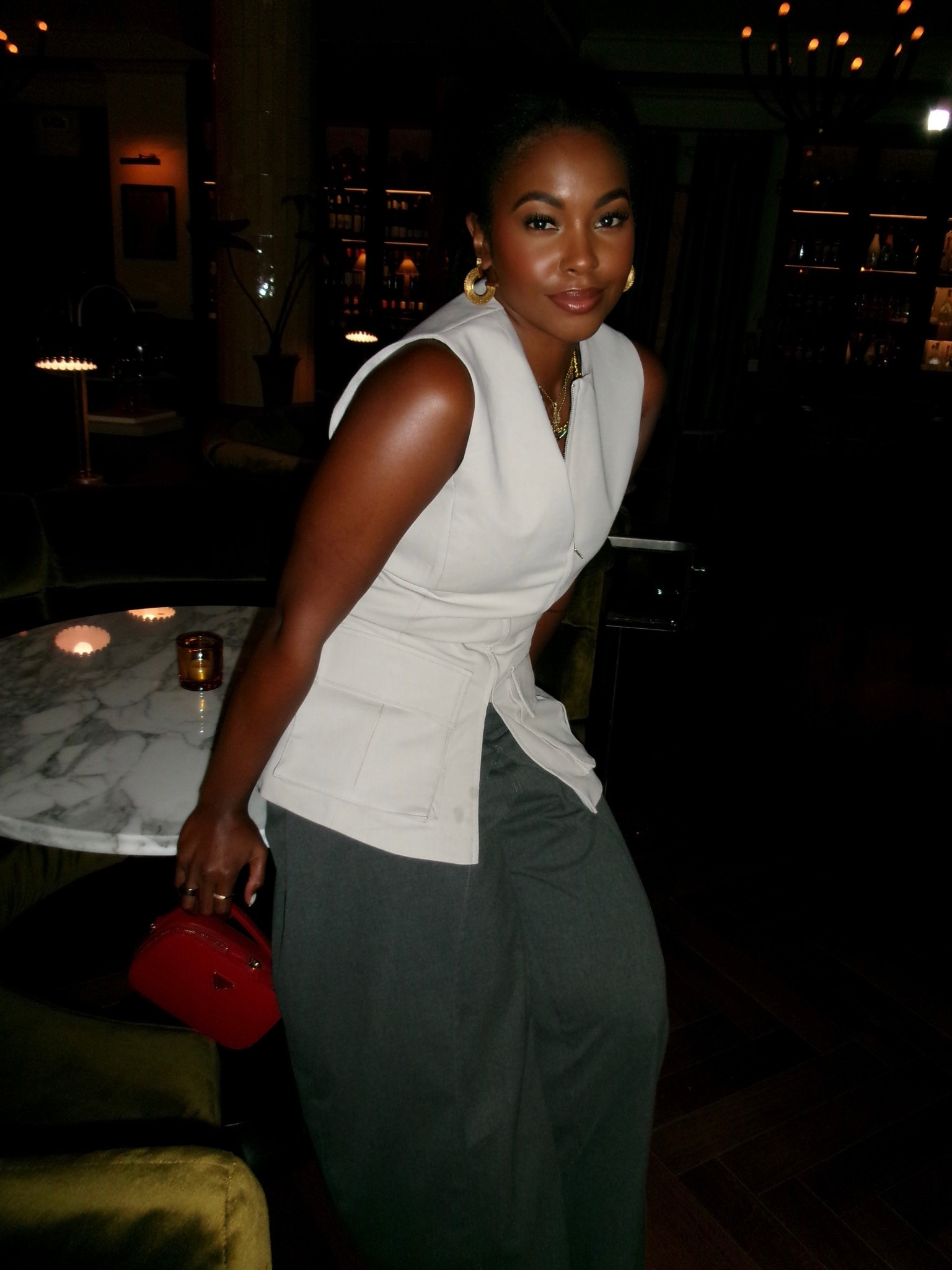 Dinner vibes
Top: XL (runs REALLY small)
Pants: L
