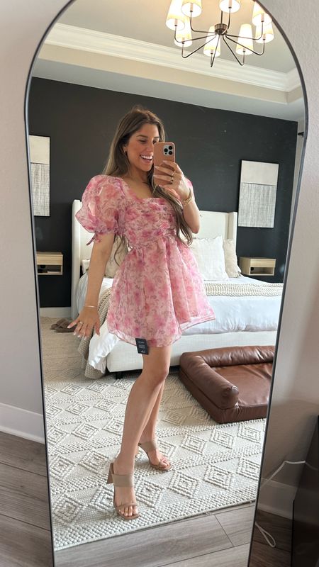 Got the cutest spring dresses from Lulu’s! Perfect for so many occasions! My heels are sold out, but linked some other options I would go with!

#LTKstyletip