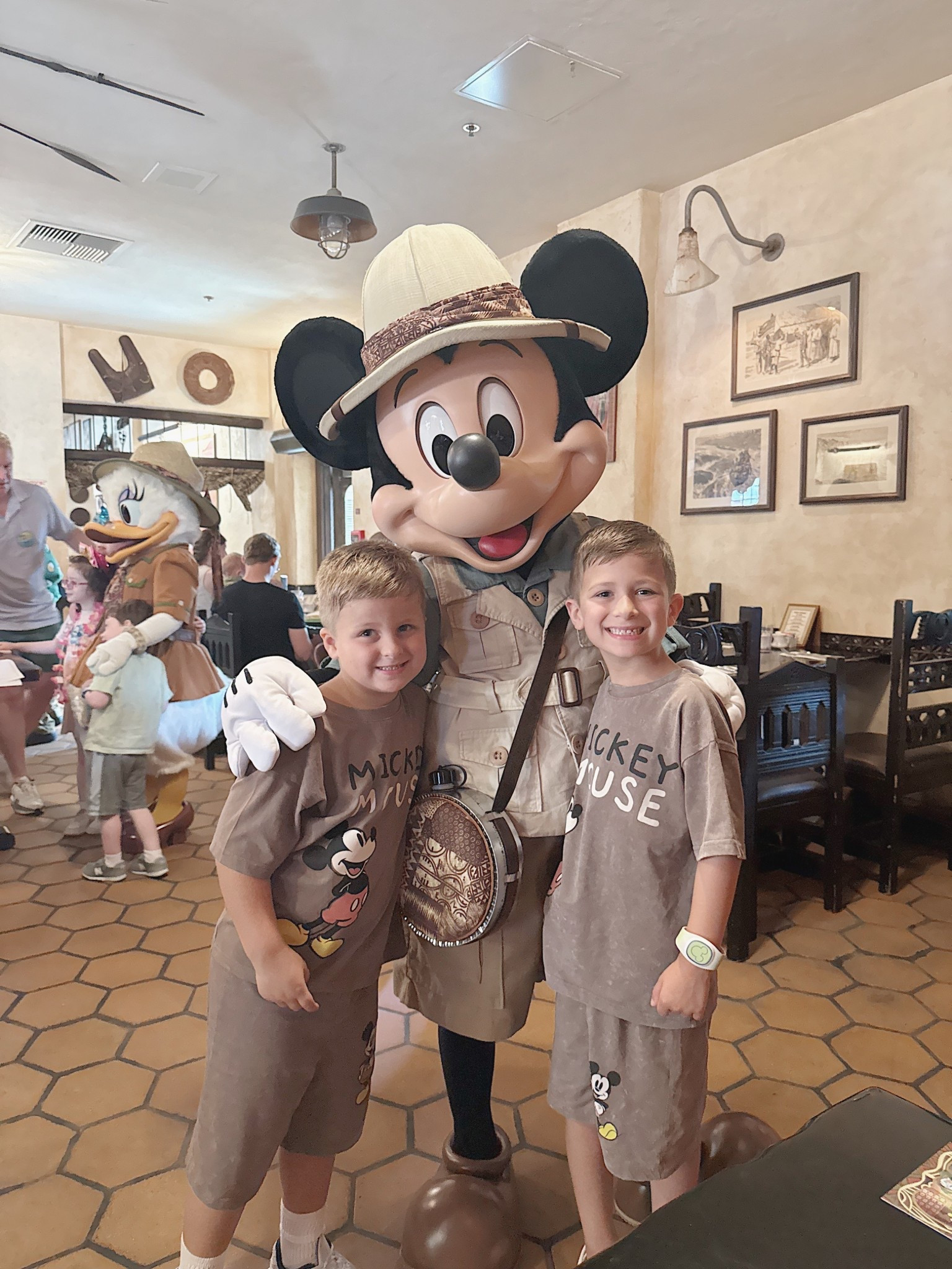 The boys matching sets for Disney Animal Kingdom ✨

Disney, Disney world, Disneyland, magic kingdom, Hollywood studios, Epcot 

#LTKFamily #LTKBaby #LTKMens