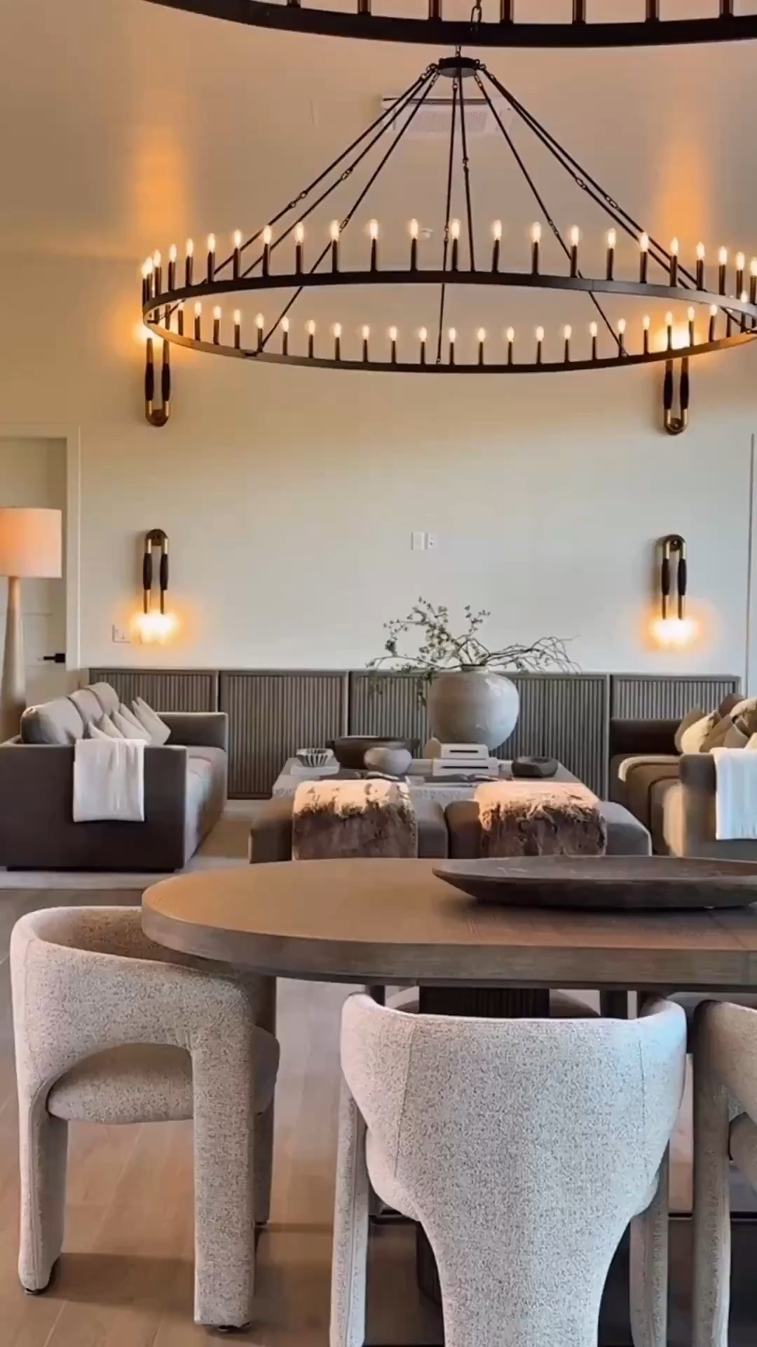 My RH Inspired Living & Dining Room ❤️

Taupe Couch. Neutral Ottoman. Modern Coffee Table. Neutral Plush Rug. Modern Sconces. Bronze Sconces. Wagon wheel Chandelier. Rustic Chandelier. Dining Table. Upholstered Dining Chair.

#rhinspired #rh #livingroominspo #diningroominspo #neutraltones 


#LTKFindsUnder100 #LTKHome #LTKdayinmylife