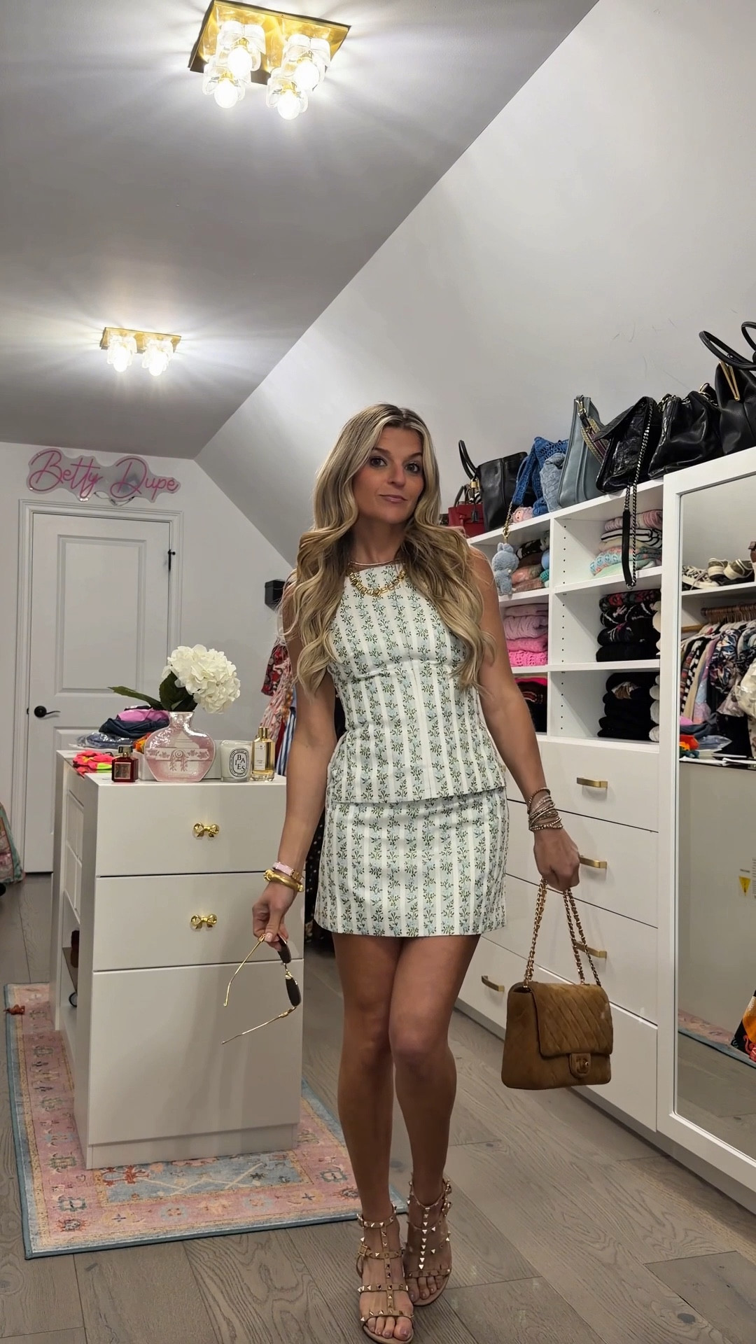 The one set I’ll be wearing all over Florida.

Exactly what I want to pack when I’m trying to keep things simple but still feel put together.

Saving this one for warm-weather trips.
Comment SHOP and I’ll send you the link.


#LTKootd #LTKgrwm #LTKSeasonal