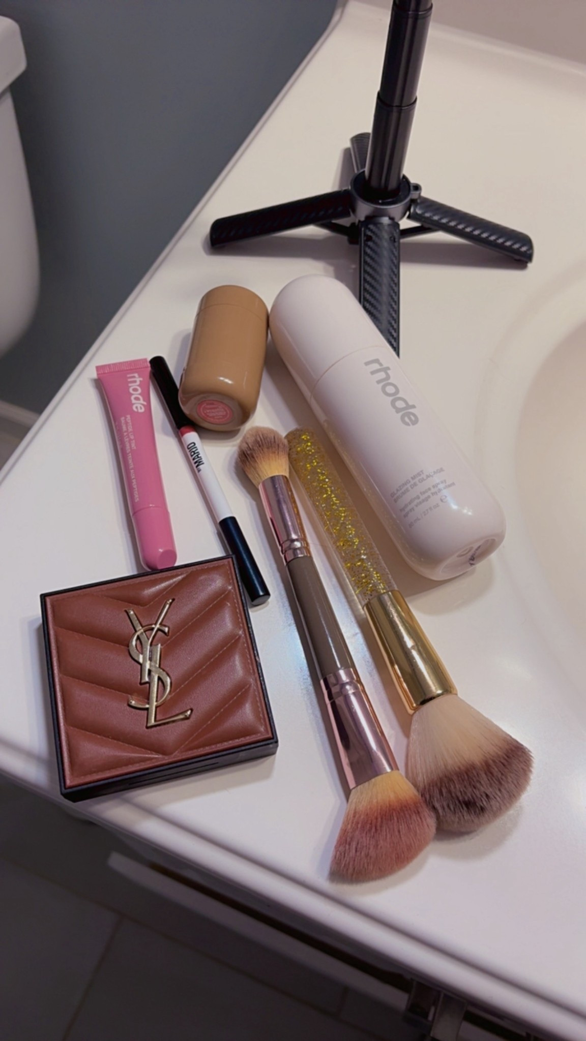 Quick Makeup touch up for mom over 40

#LTKOver40 #LTKgrwm #LTKBeauty