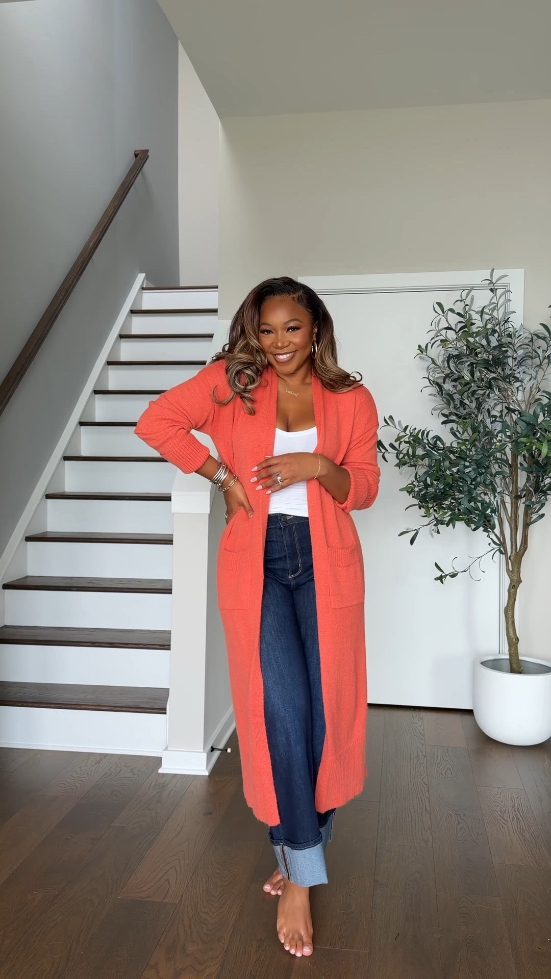 5’9 200 lbs XL cardigan medium tank size 12 jeans!