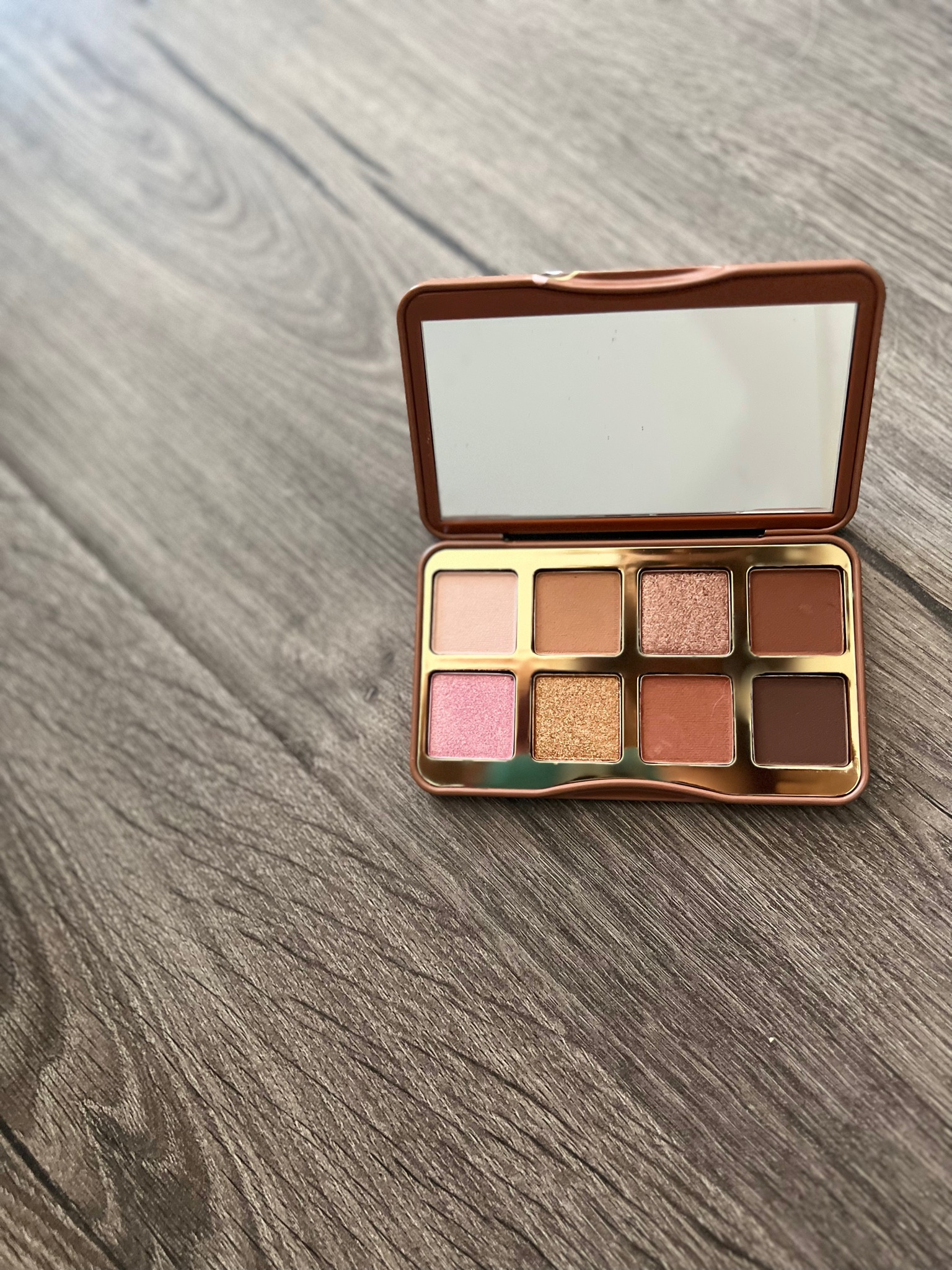 💕 I LOVE LOVE LOVE when HSN teams up with Too Faced! 

This is an amazing deal. Get the special edition “You’re so hot” mini eye palette paired with TWO of their best-selling Better Than Sex mascara. 

The BTS mascaras are normally $28 EACH! I’d grab this as a gift for someone and keep one or the mascaras for myself, just sayin’ 😉

Check out with a new email address and use  HELLO10

This sale ENDS TONIGHT 🏃🏻‍♀️ 

Commissioned post  #HSN
#HSNInfluencer #toofaced

#LTKHoliday #LTKbeauty #LTKsalealert