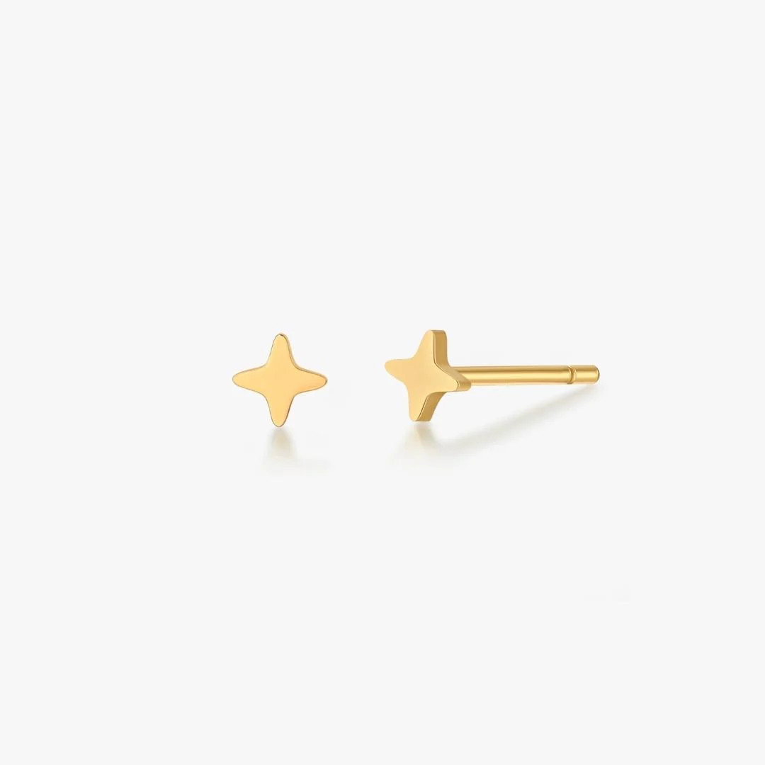 Flare Star Stud in Gold | Flaire & Co.