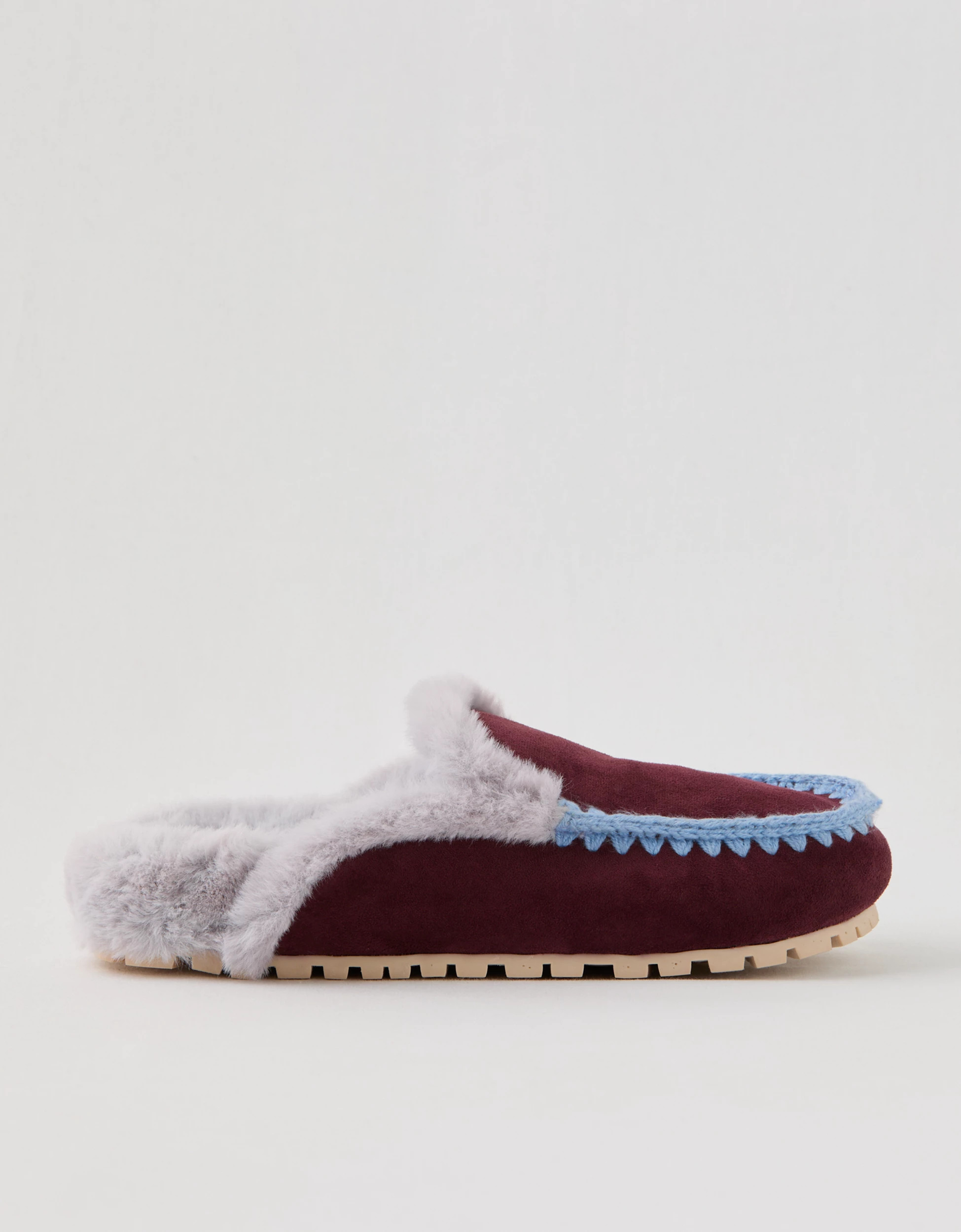 Aerie Contrast Stitch Slippers | Aerie