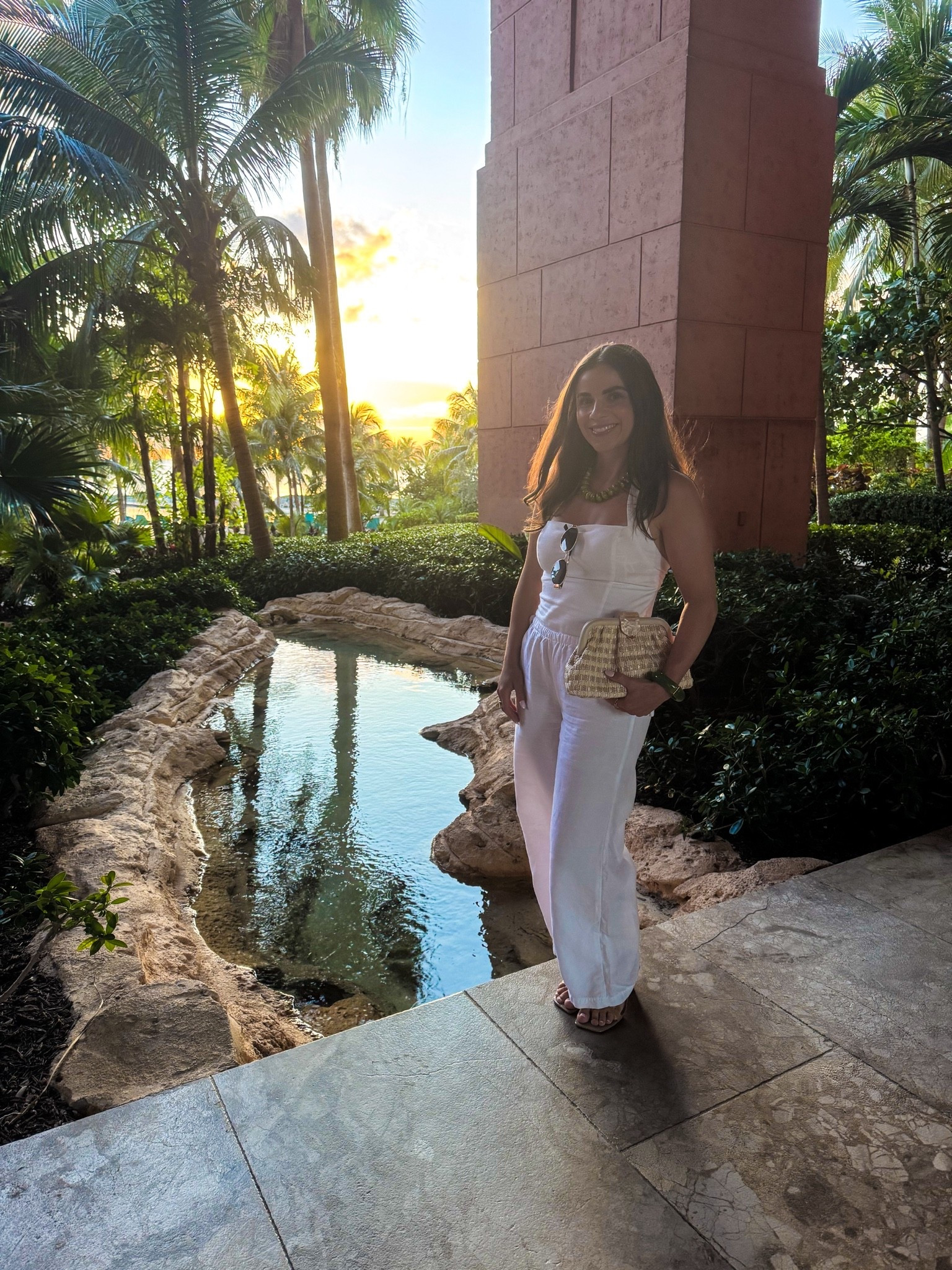Shop my linen set 🤍
TTS, pants are mid rise and so so comfortable!

Aritzia, summer style, resort wear

#LTKmomlife #LTKTravel #LTKootd
