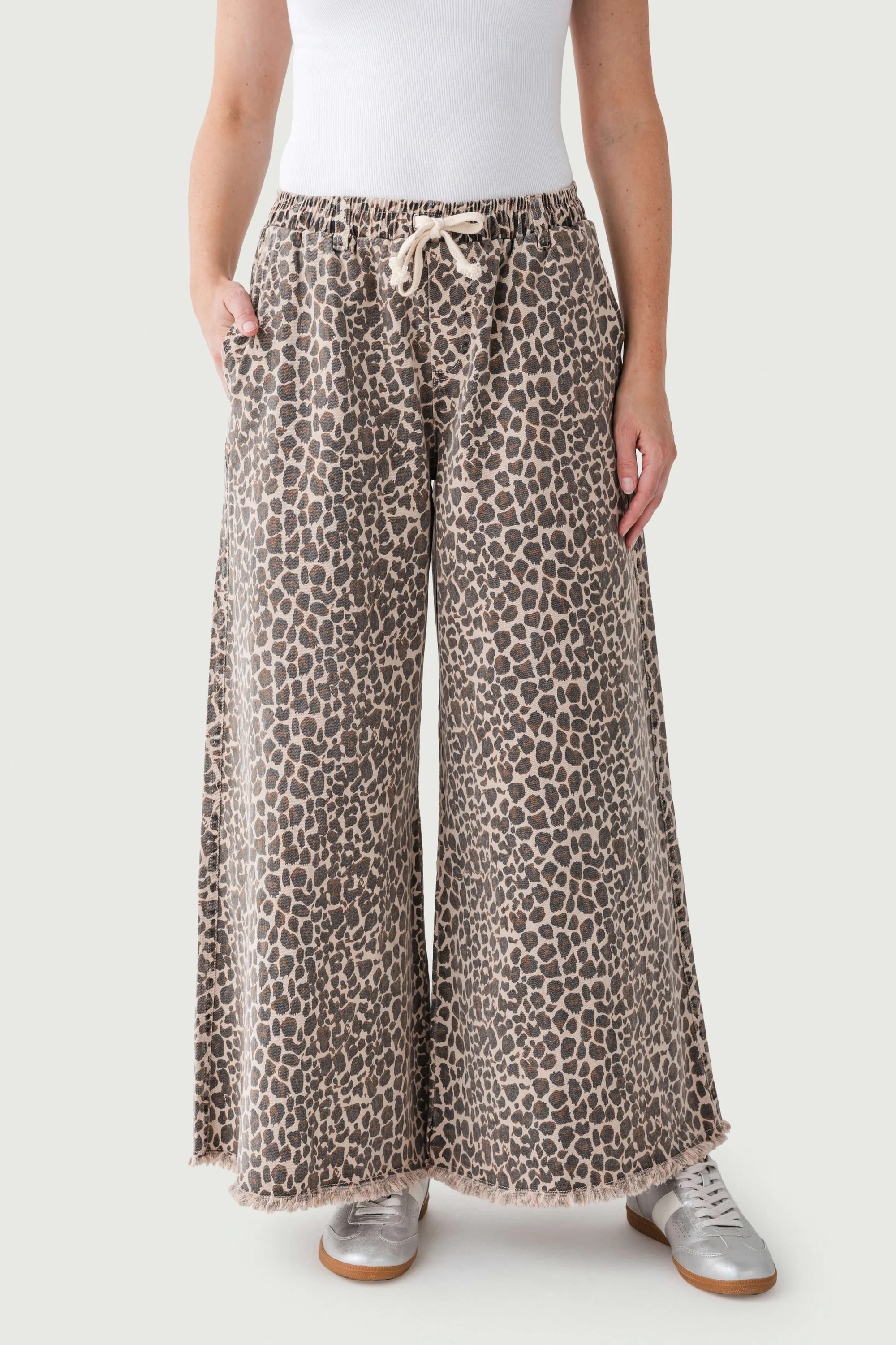 Vintage Havana Leopard Stretch Wide Leg Pants | Social Threads