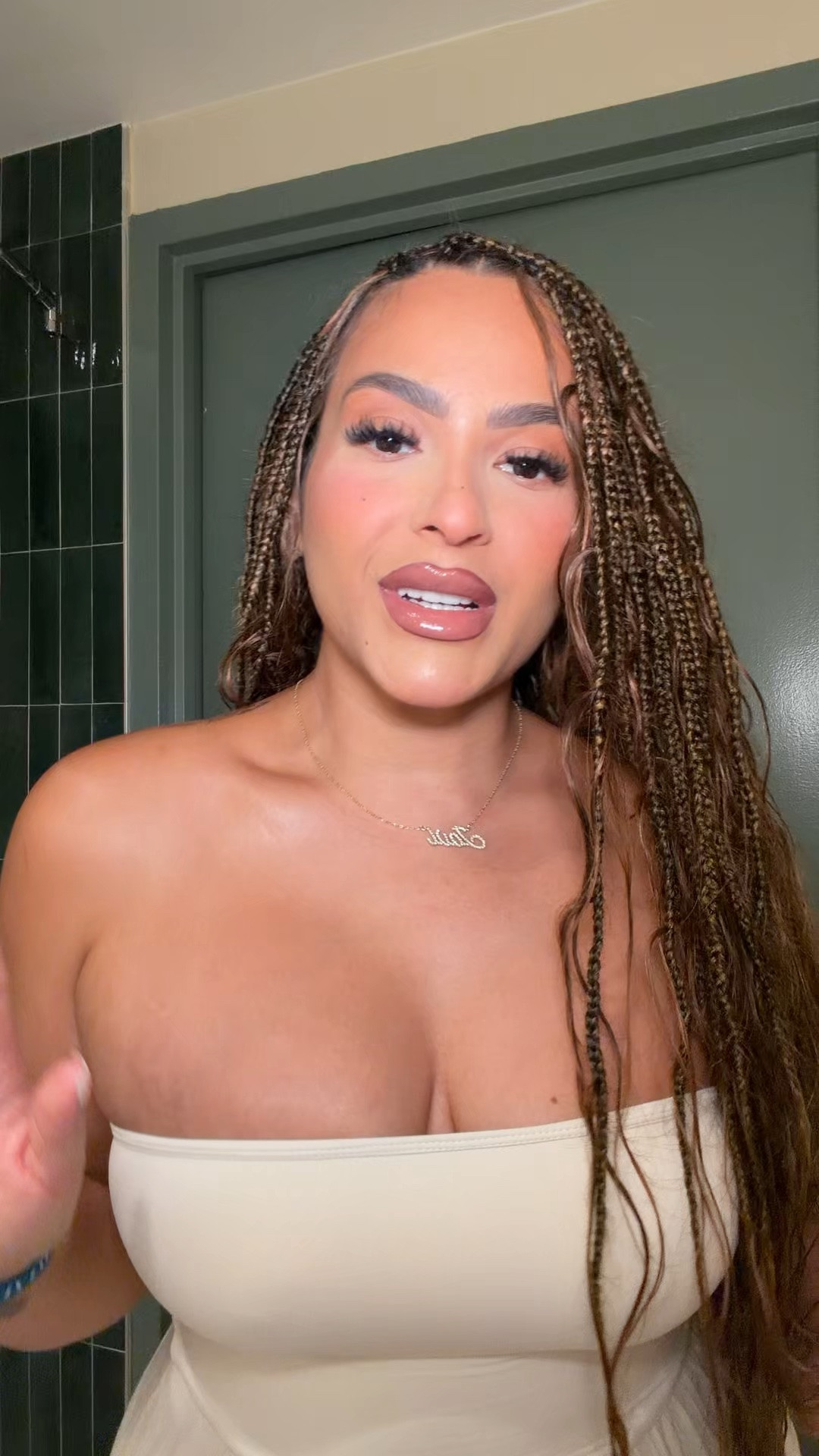 My vacation glow and no bra secret!

#LTKgrwm #LTKdayinmylife #LTKootd