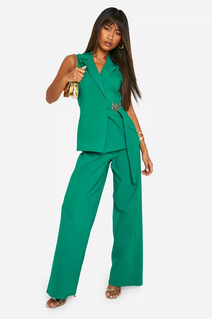 Super Stretch Seam Detail Wide Leg Pants | boohoo (US & Canada)