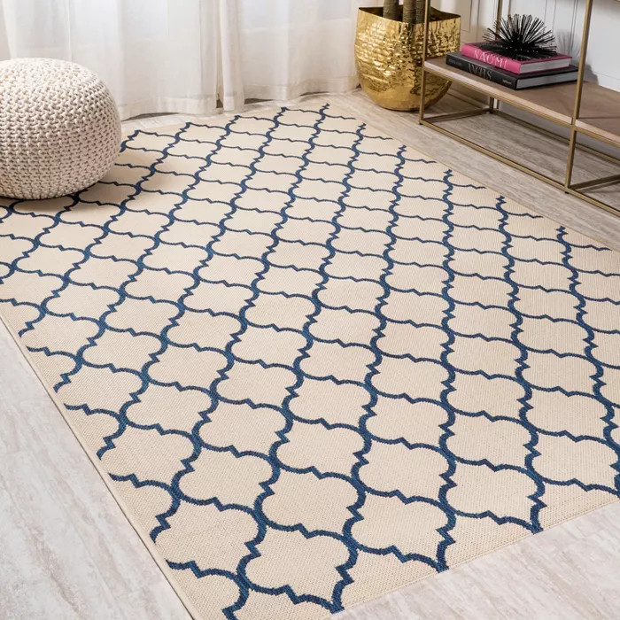 Arabesque Ogee Trellis Indoor/Outdoor  Area Rug  - JONATHAN Y | Target