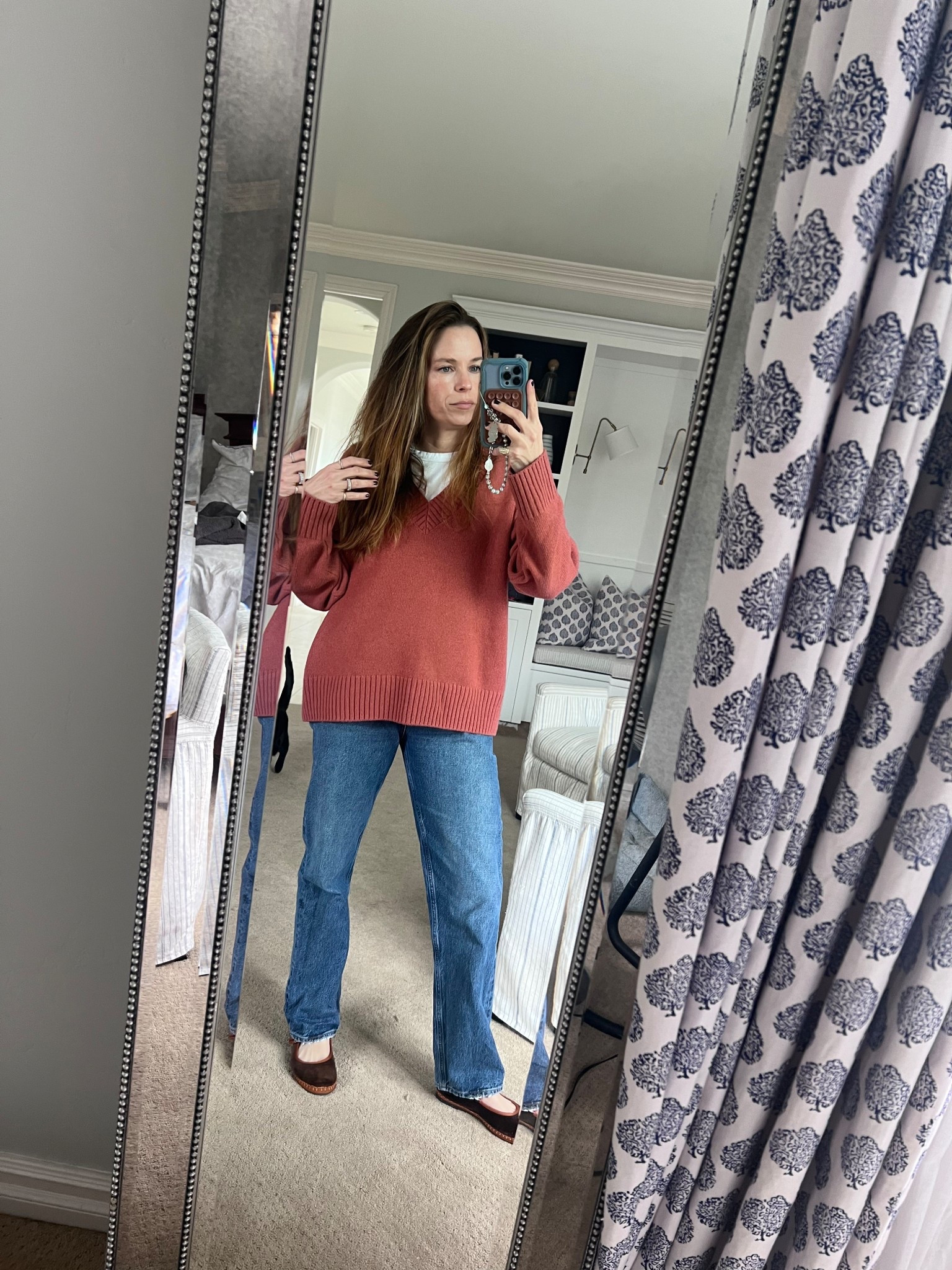 Recycled cashmere, mom style, cool girl aesthetic, vintage designer bag, vintage bag find, velvet Mary Jane’s, 90s jeans, fendi bag, fendi vintage bag, reformation, agolde jeans, fashionphile, the real real bag 

#LTKOver40 #LTKootd #LTKmomlife