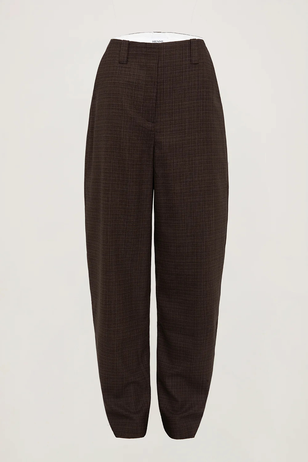 Sadie Pant | Henne