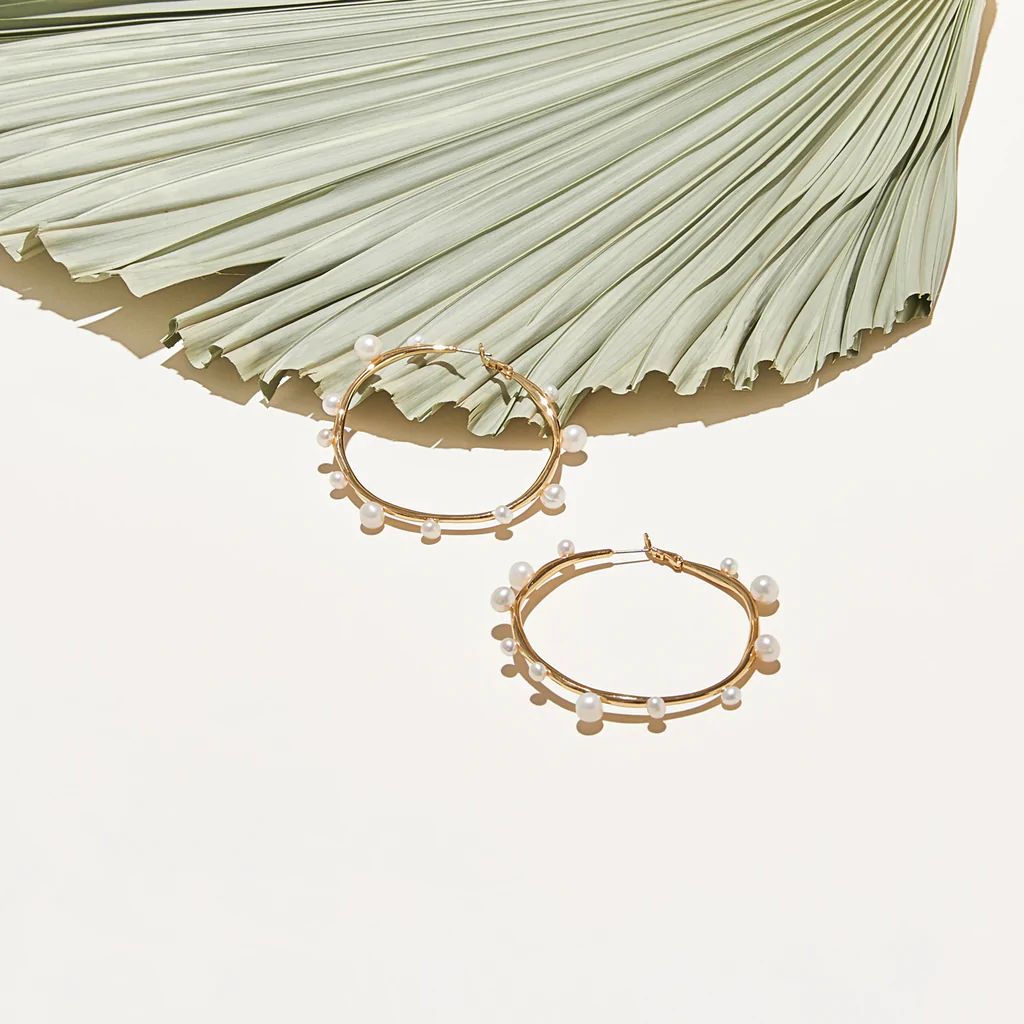 Isla Pearl Hoop Earrings White Gold | Mignonne Gavigan