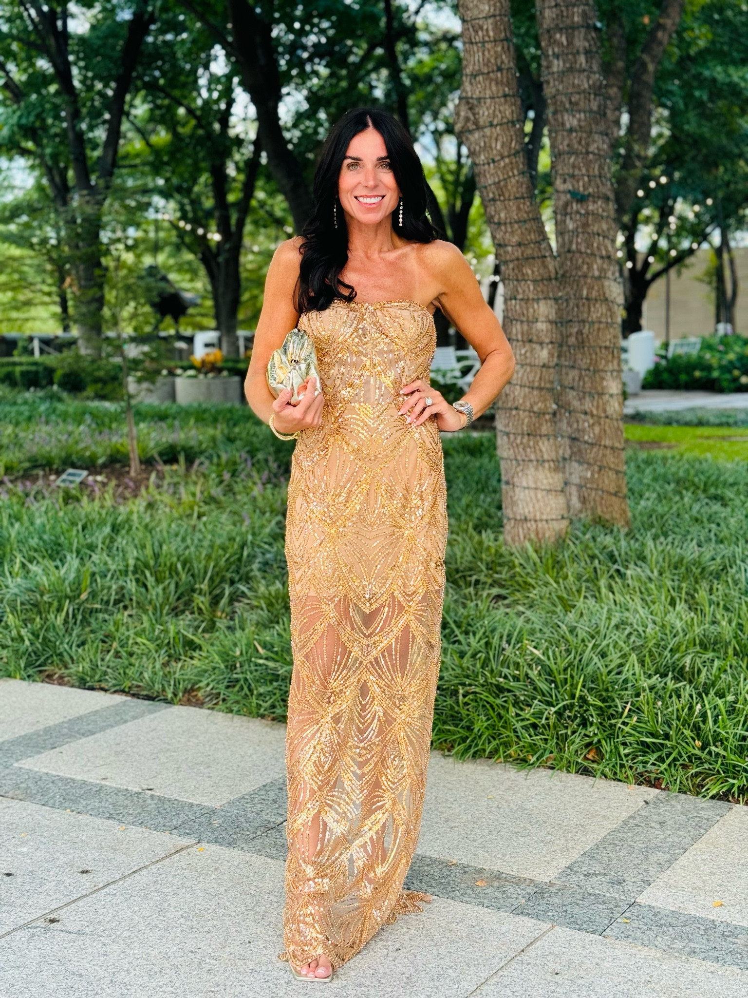 Small dress gown
Gala

#LTKParties #LTKStyleTip #LTKCon