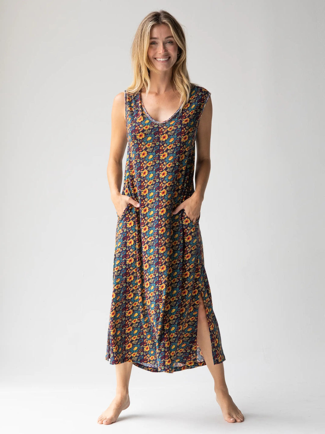 Hangout Cotton Midi Dress - Olive Navy Floral | Natural Life