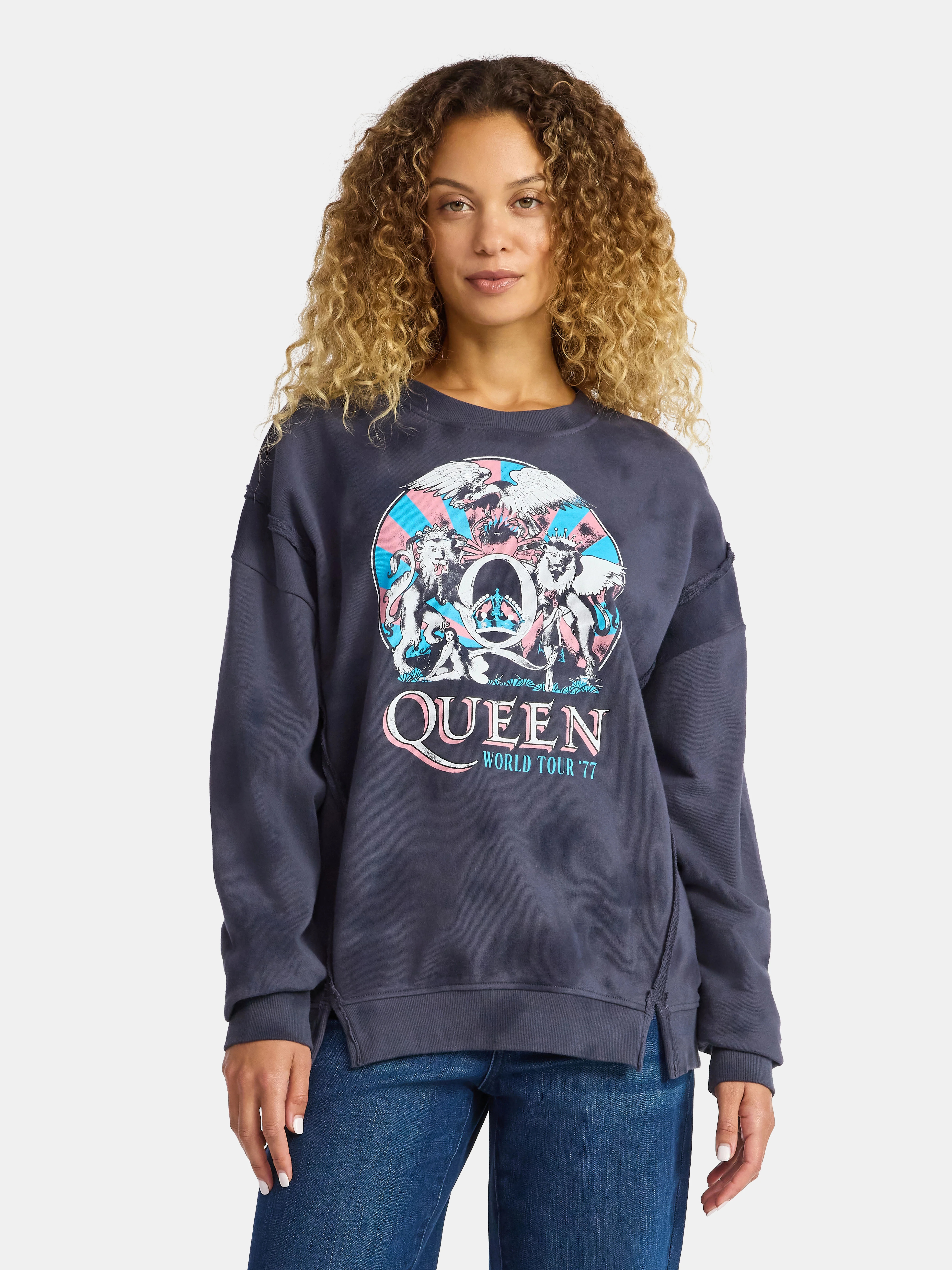 Time and Tru Women's Queen Circle Tour Graphic Sweatshirt, Sizes XS-3XL | Walmart (US)