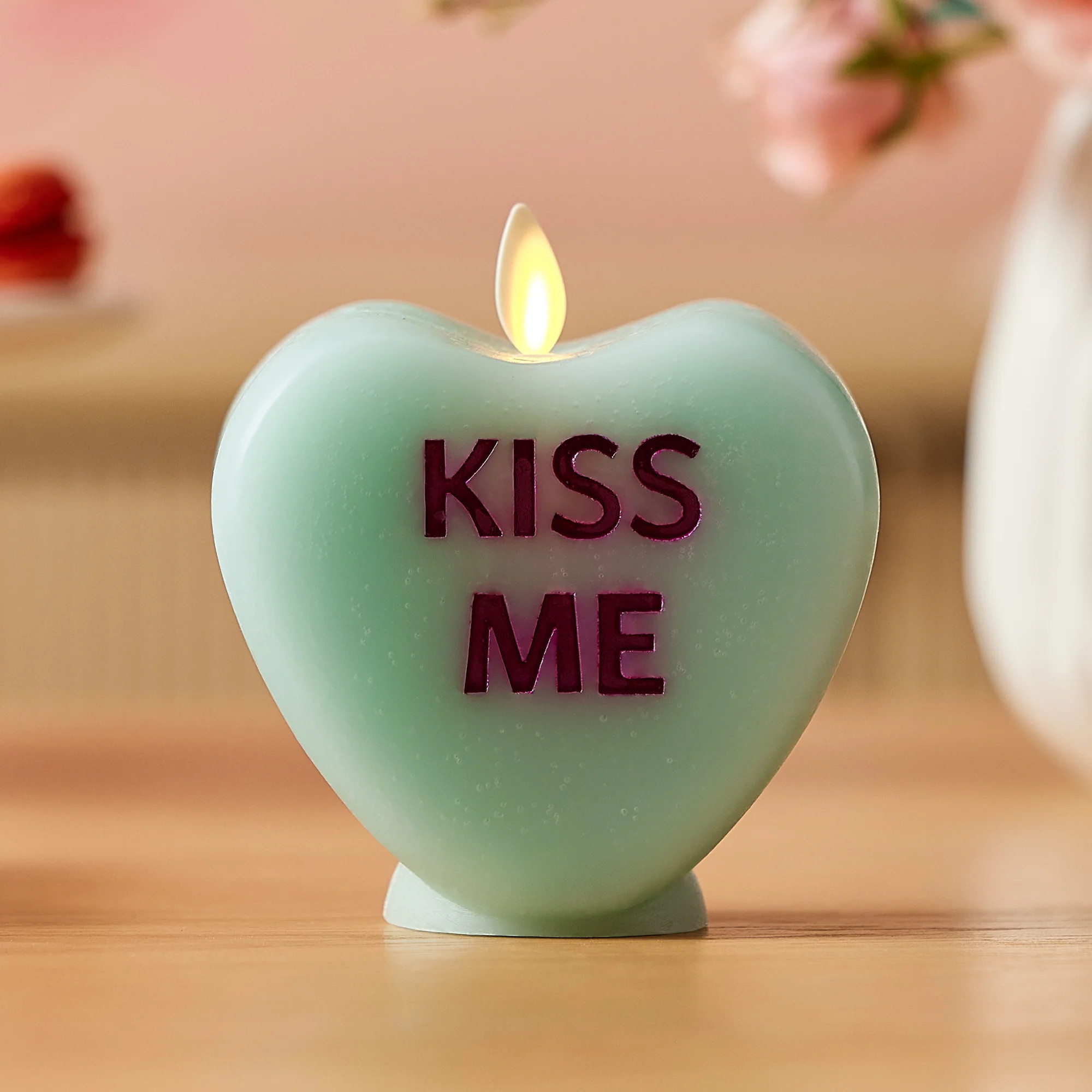 Fresh Mint Flameless Candle Candy Heart "KISS ME" | Luminara